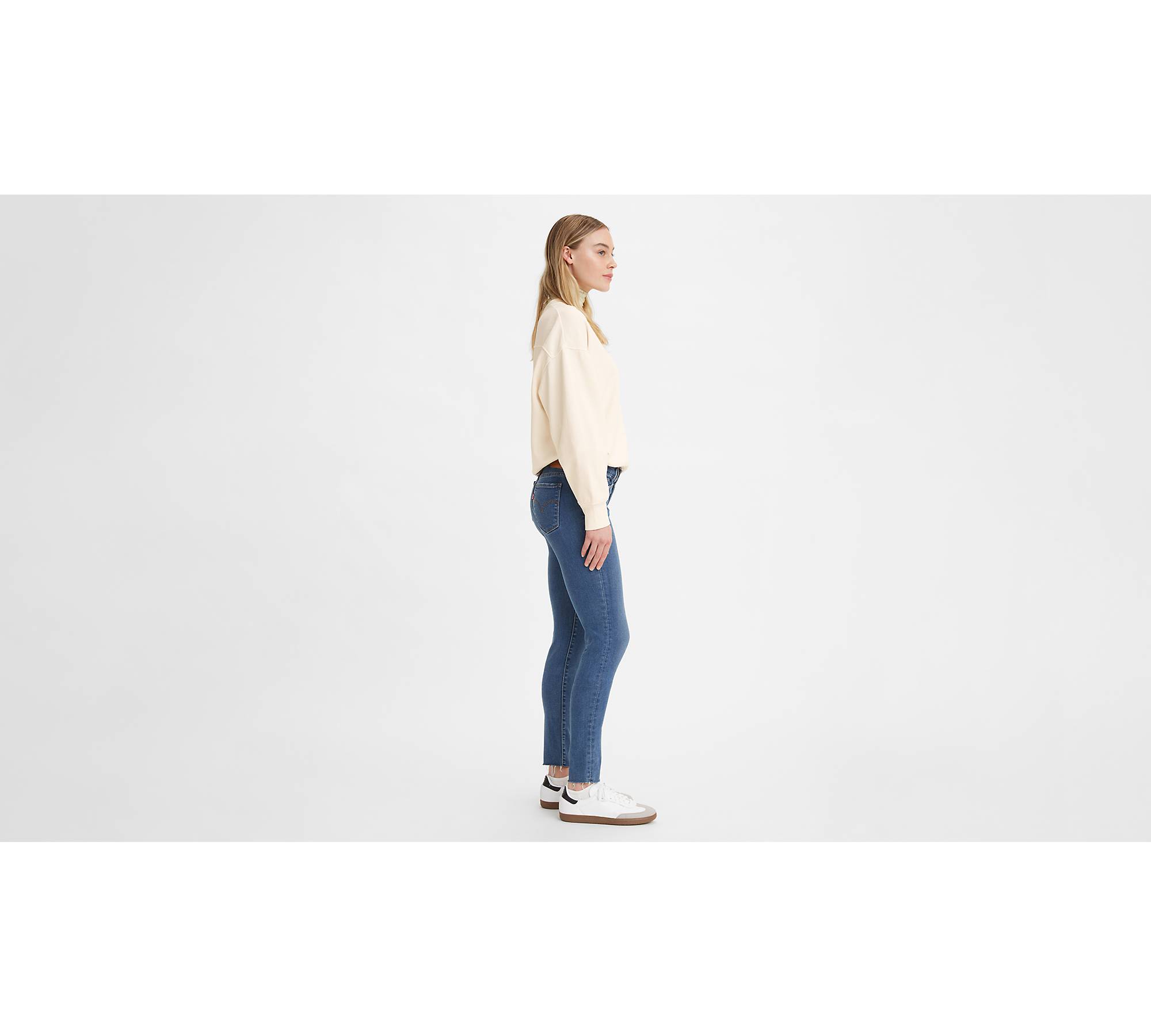 Levi's 711 Skinny Fit Jeans para mujer, azul, 24 de largo Levis Ceñido