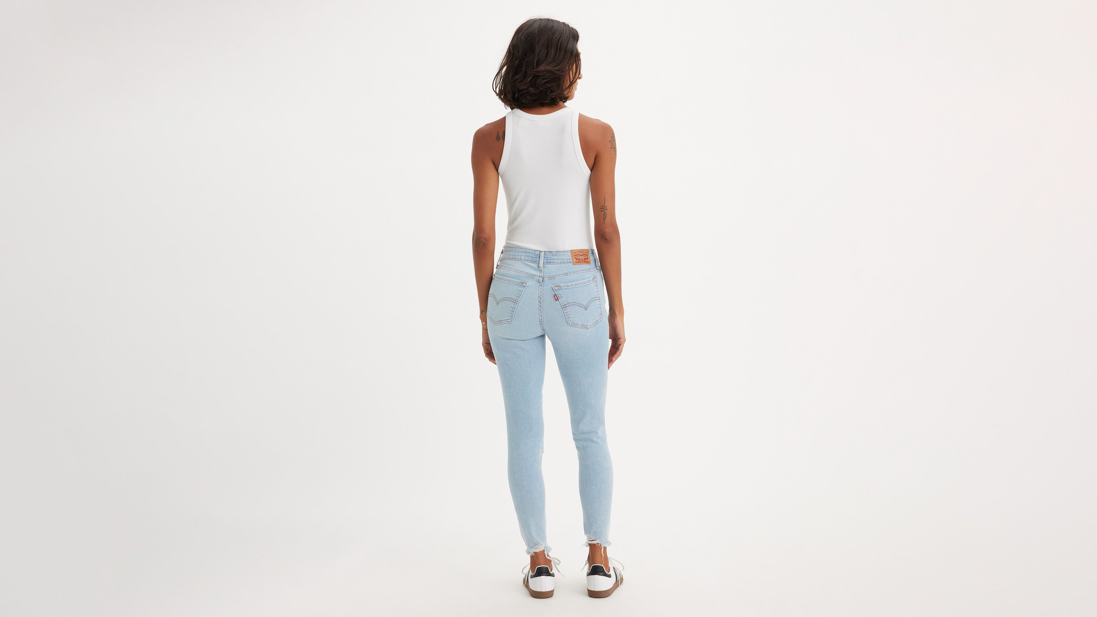 Levis Women Blue 711 Skinny Fit Light Fade Stretchable Jeans at Rs  3499/piece, Women Jeans in Mul