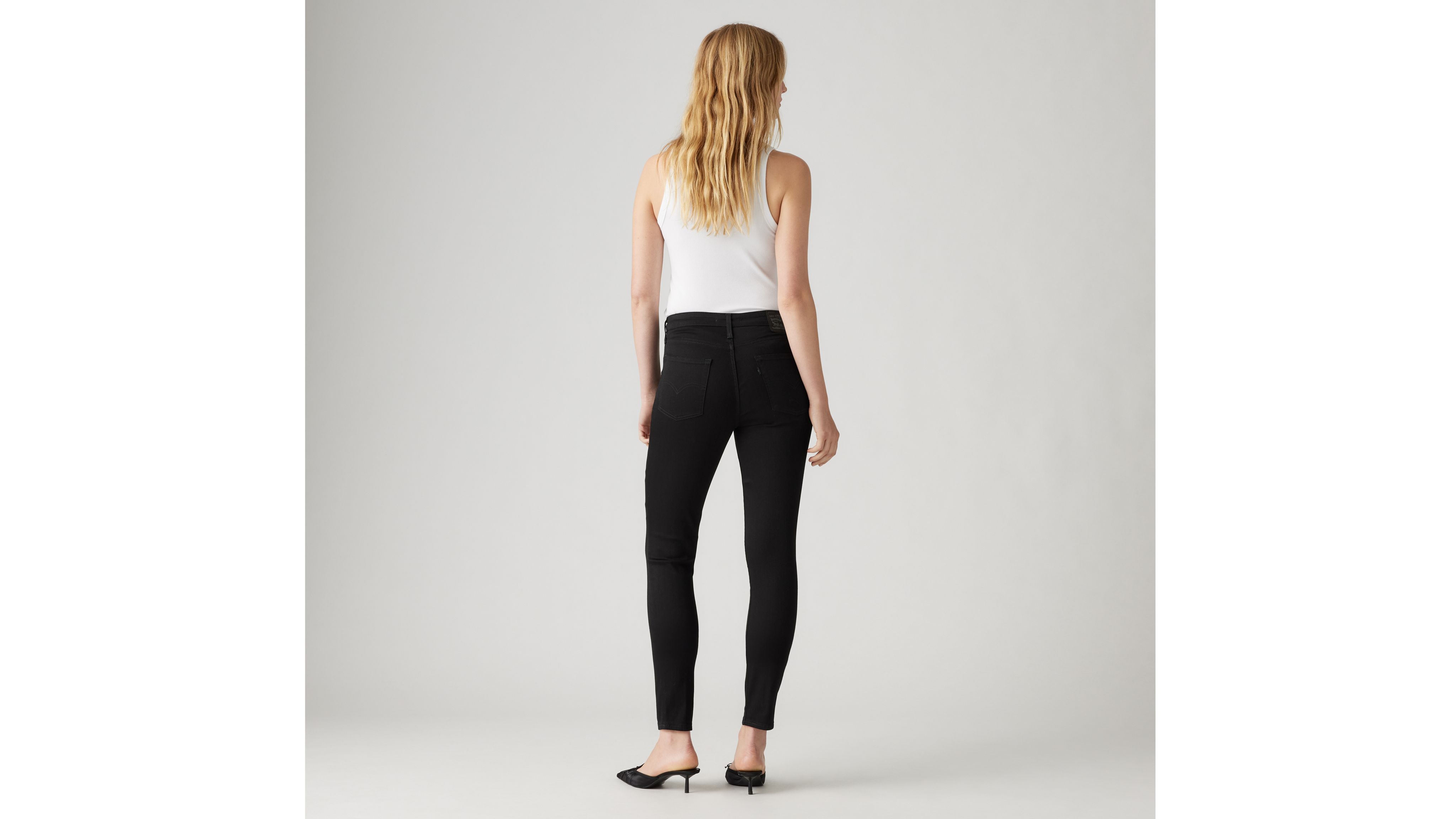 Levis high waisted 2024 black skinny jeans