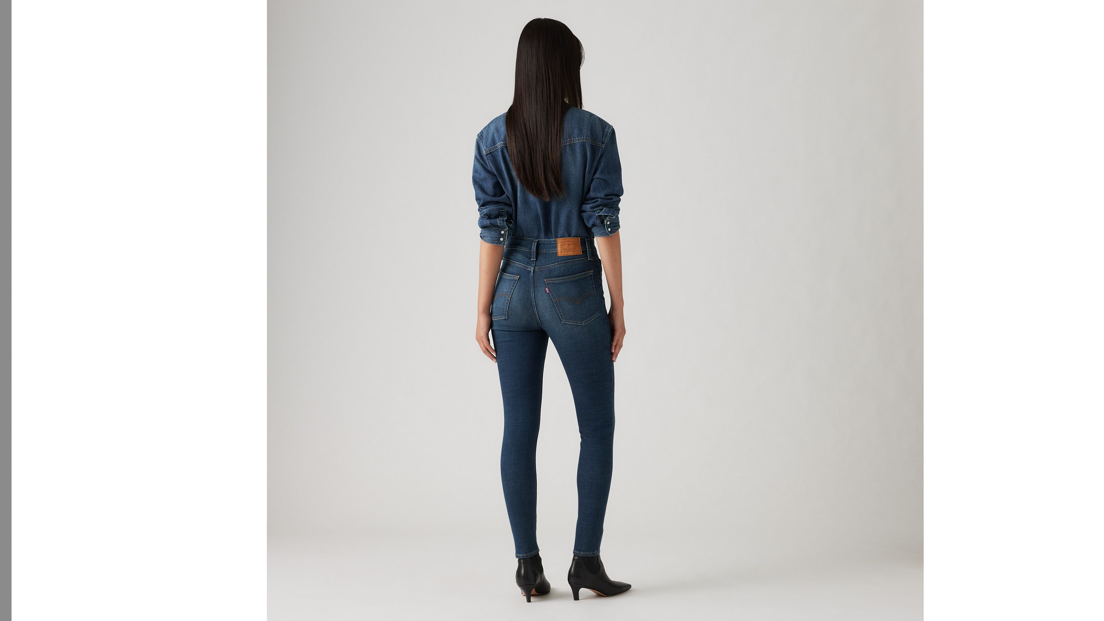 Shop Levi's 721 High Rise Skinny Jeans In Miles Apart