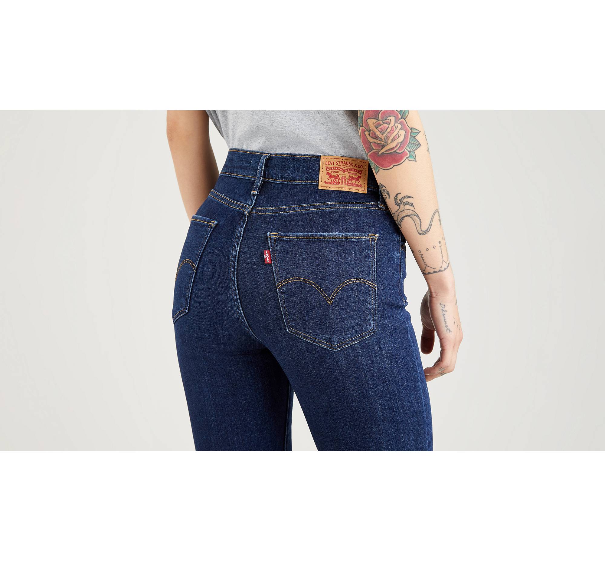 Levi's Women's 724 High Rise Straight Jeans - Chelsea Hour $ 79.5