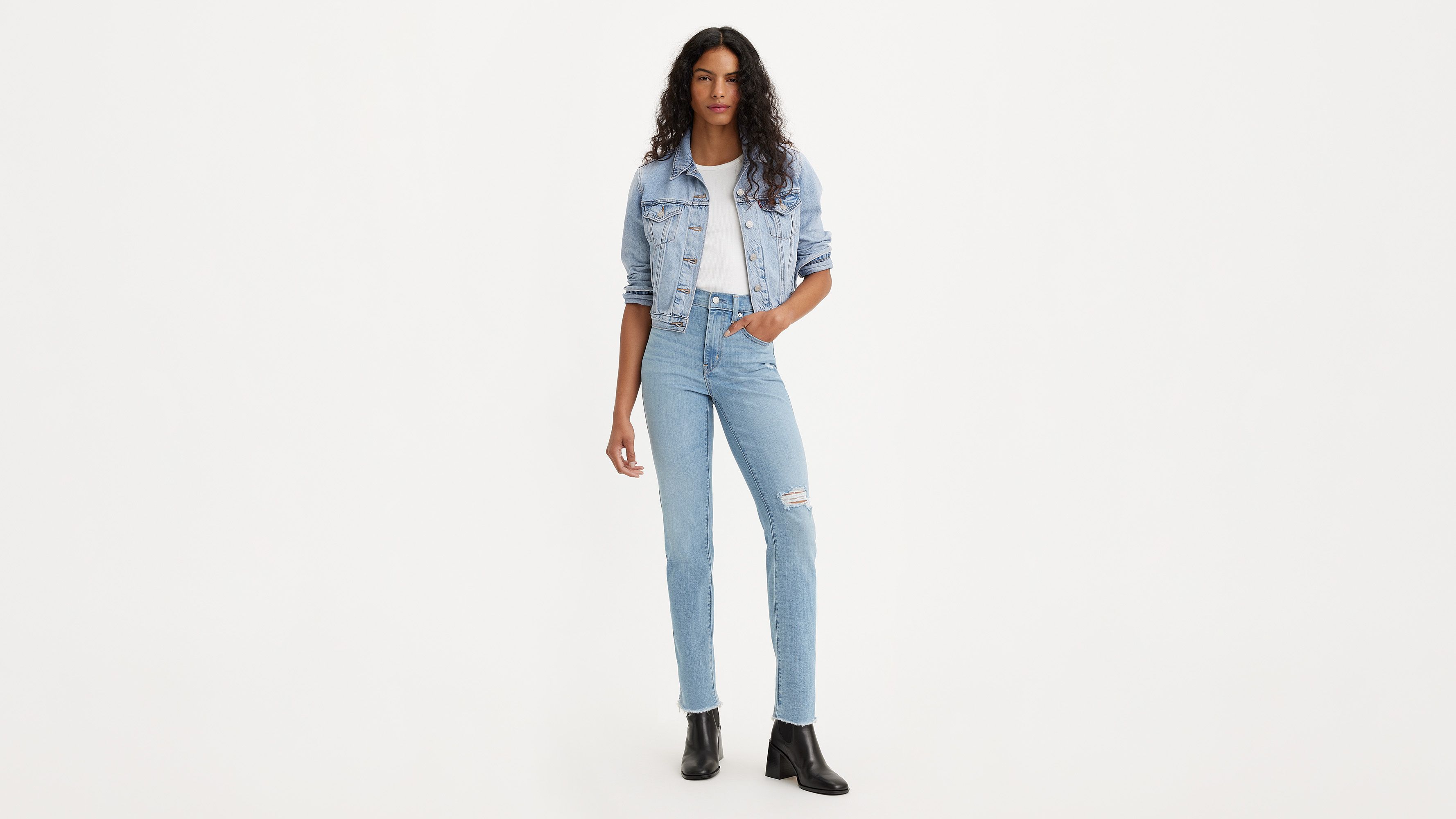 ★ ★ Women's Authentic Slim Straight Fit Rinse B 724 High Rise Slim Straight Women's Jeans - Light Wash