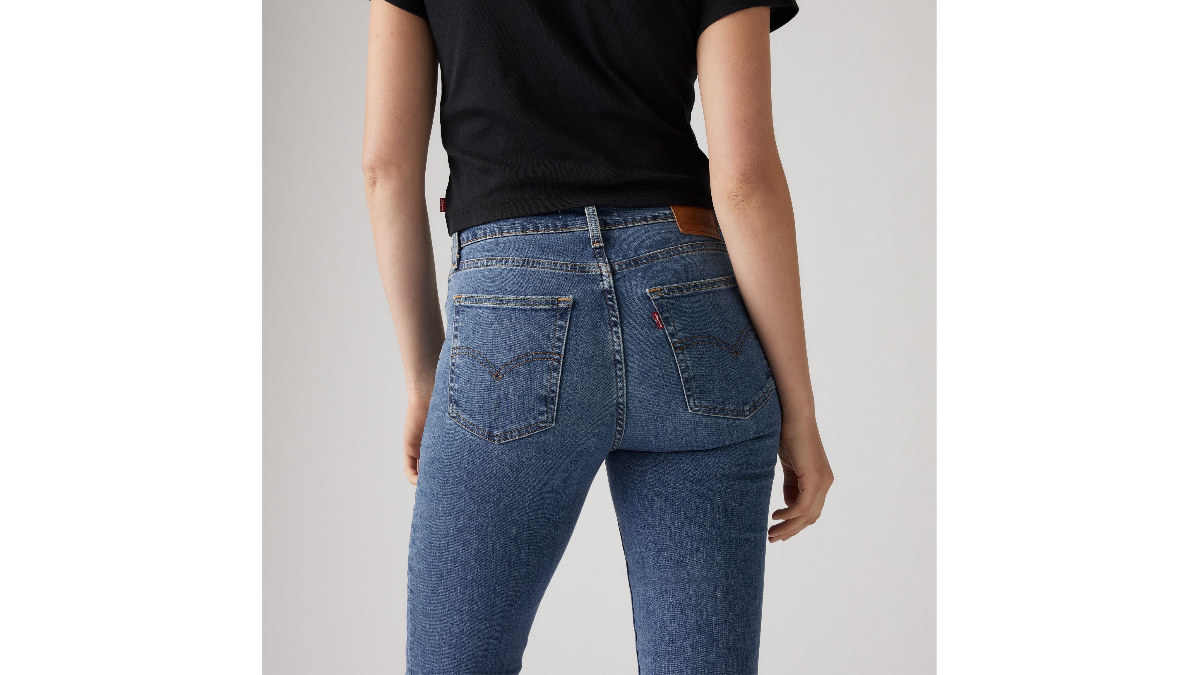 Shop Levi's 724 High Rise Straight Jeans In Blue Wave