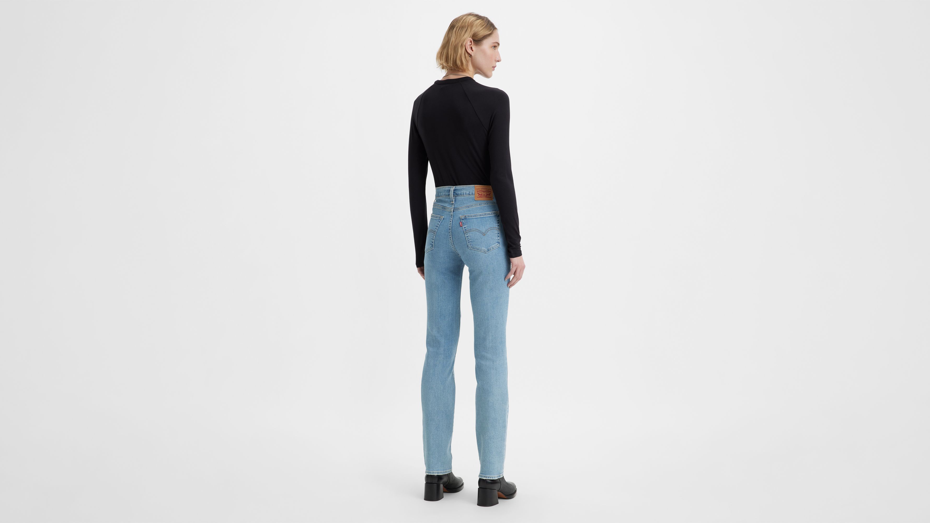 Levi's Women's 724 High Rise Straight Jeans (Also Available in Plus), House  Lights, 24 Short at  Women's Jeans store