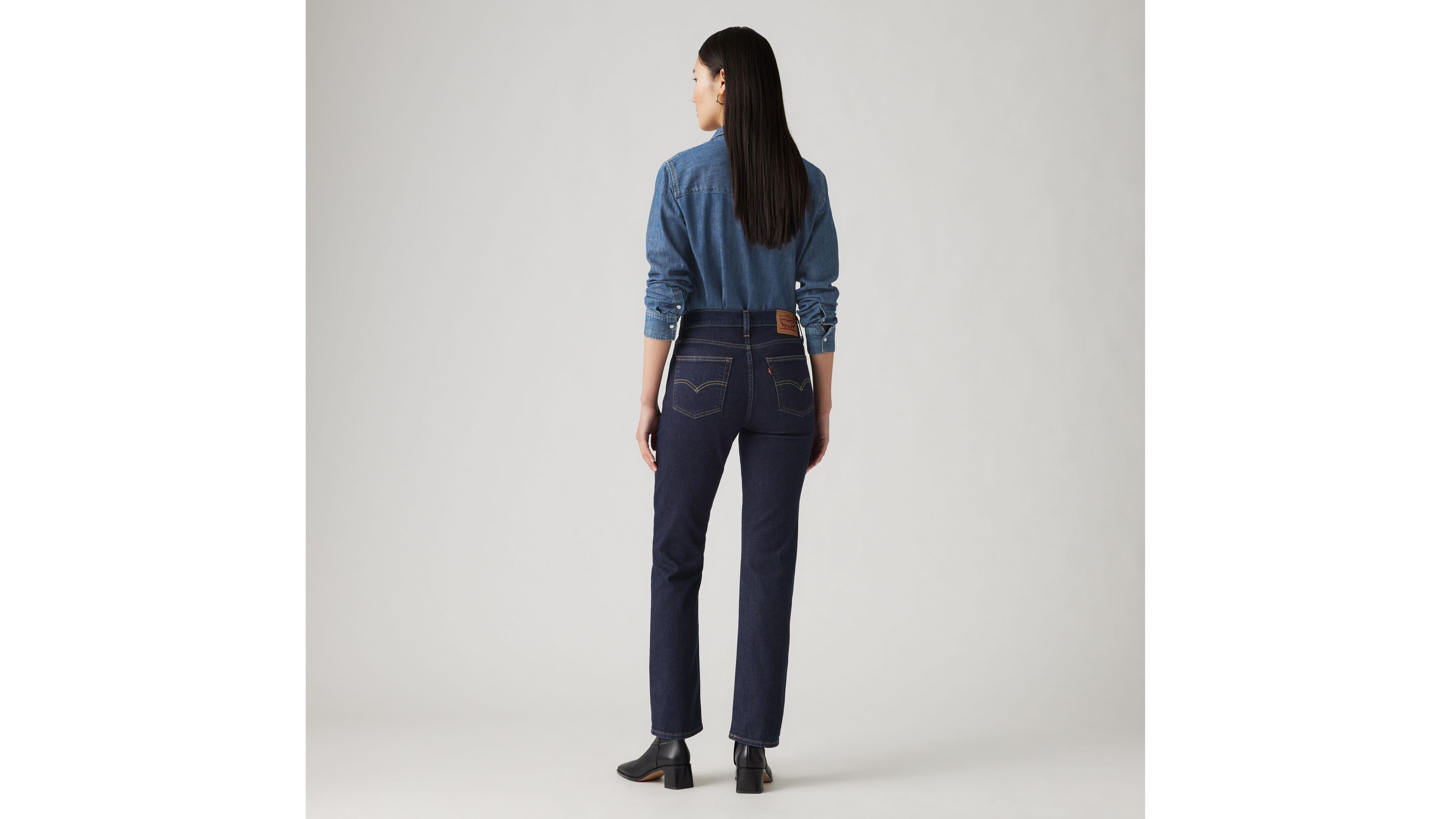 Levi's 724 High Rise Straight Women's Jeans 28x32 In Warm Tumbled Dry