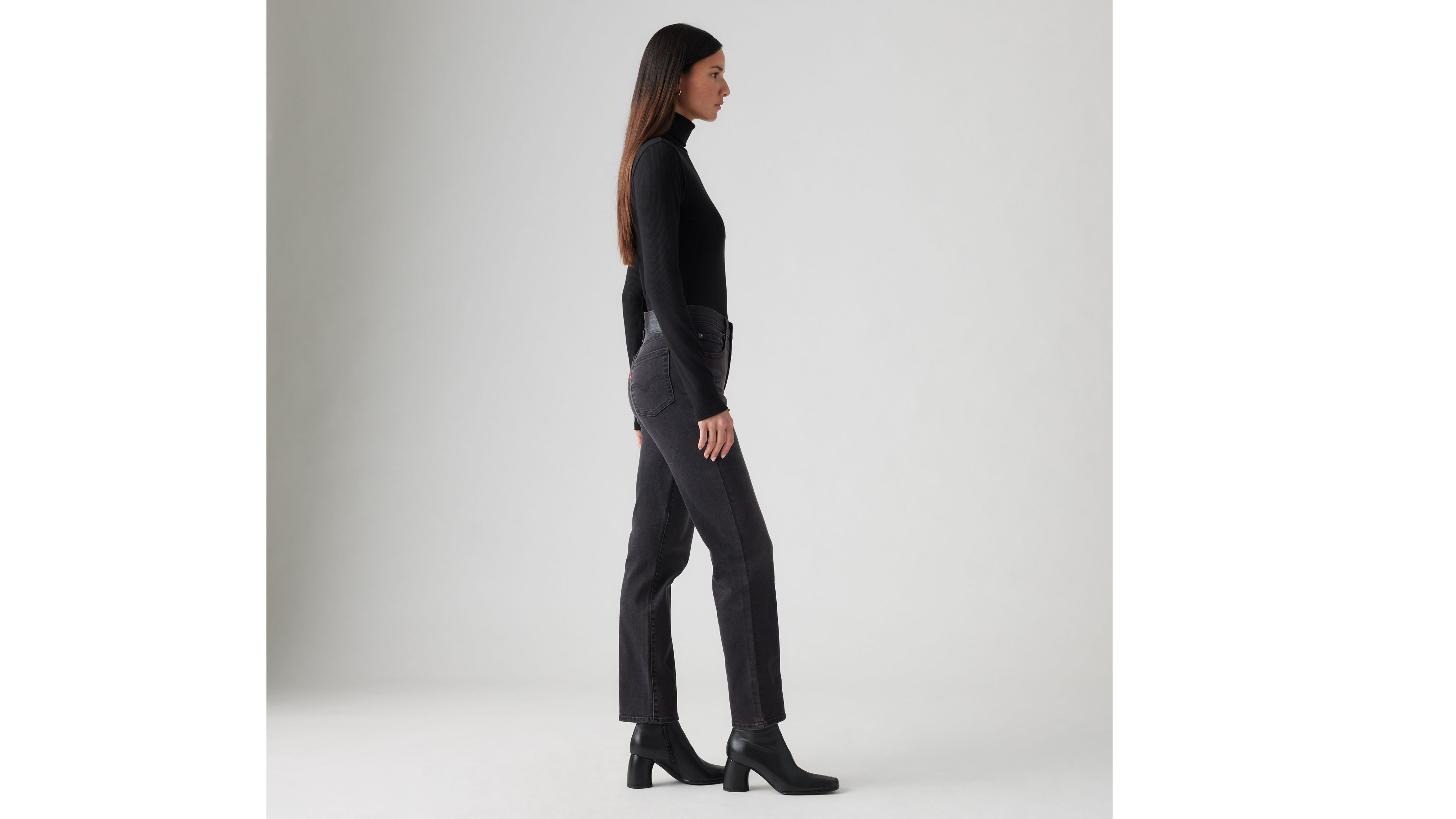 724 High Rise Straight Women's Jeans 2