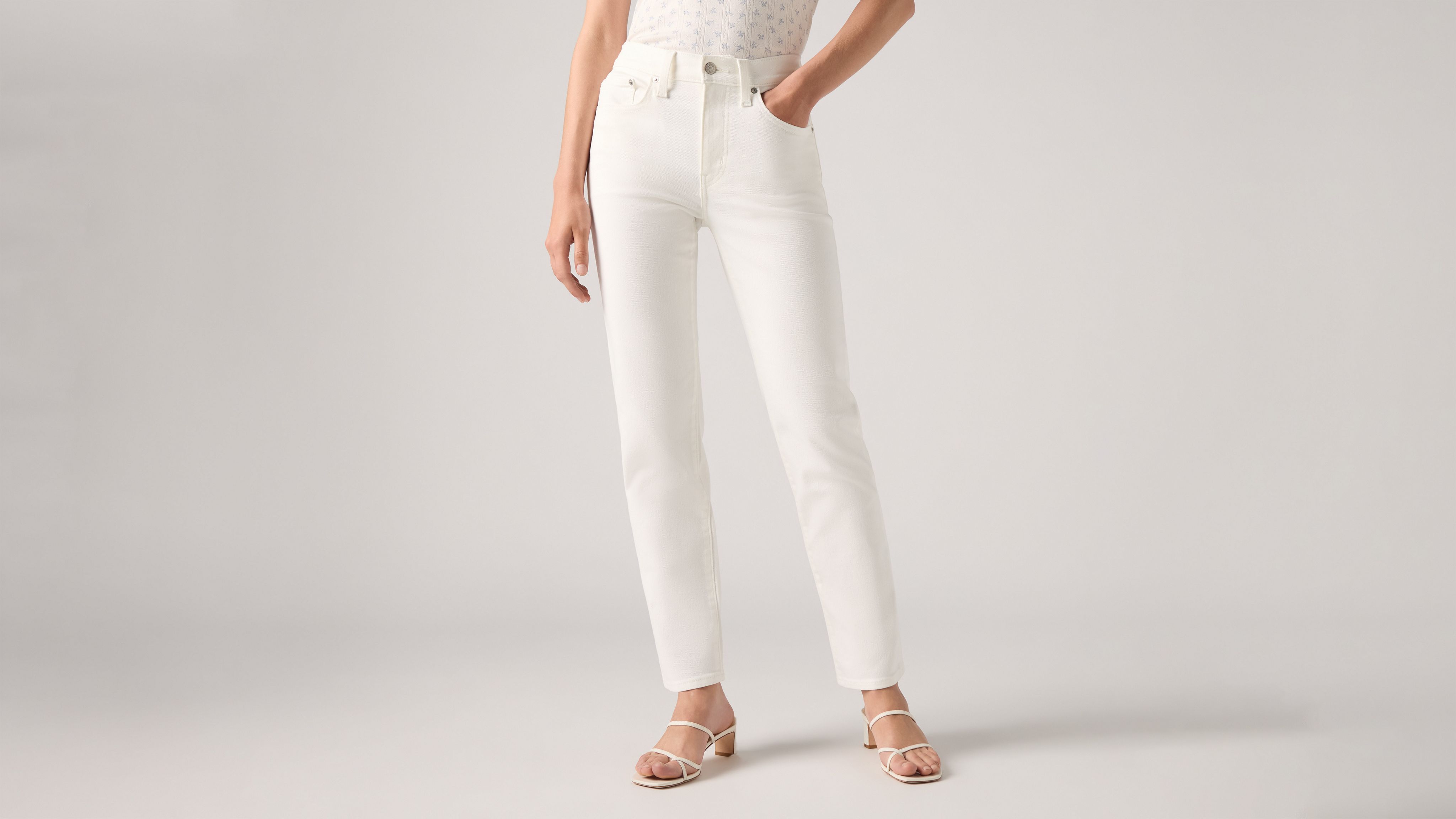 Levi's 724 High Rise Straight Jeans In Cloud Dancer