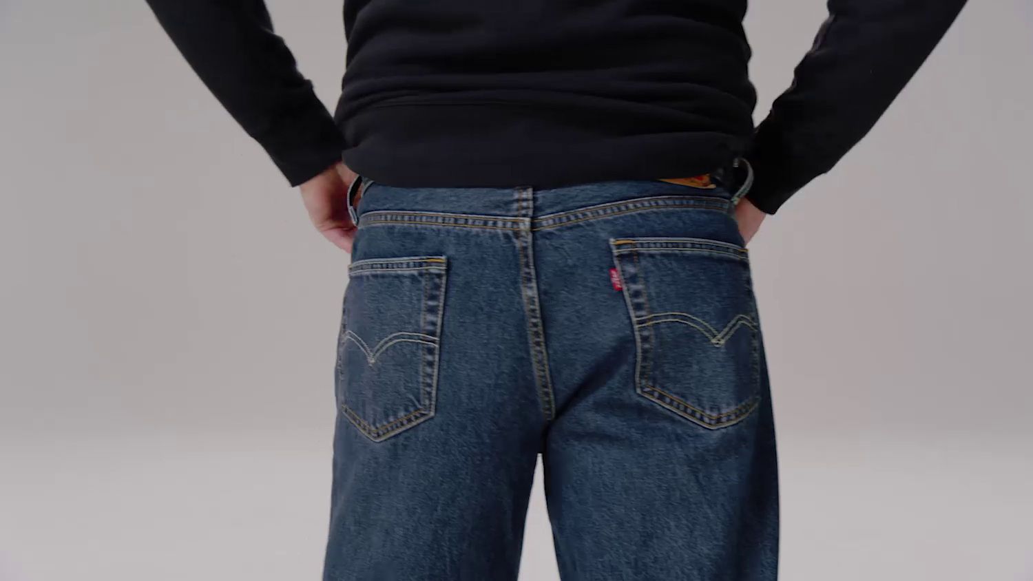 Mens levis clearance 560