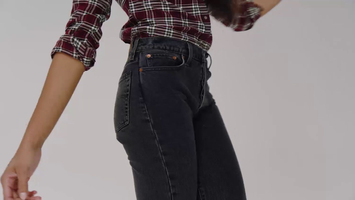 black levis wedgie jeans