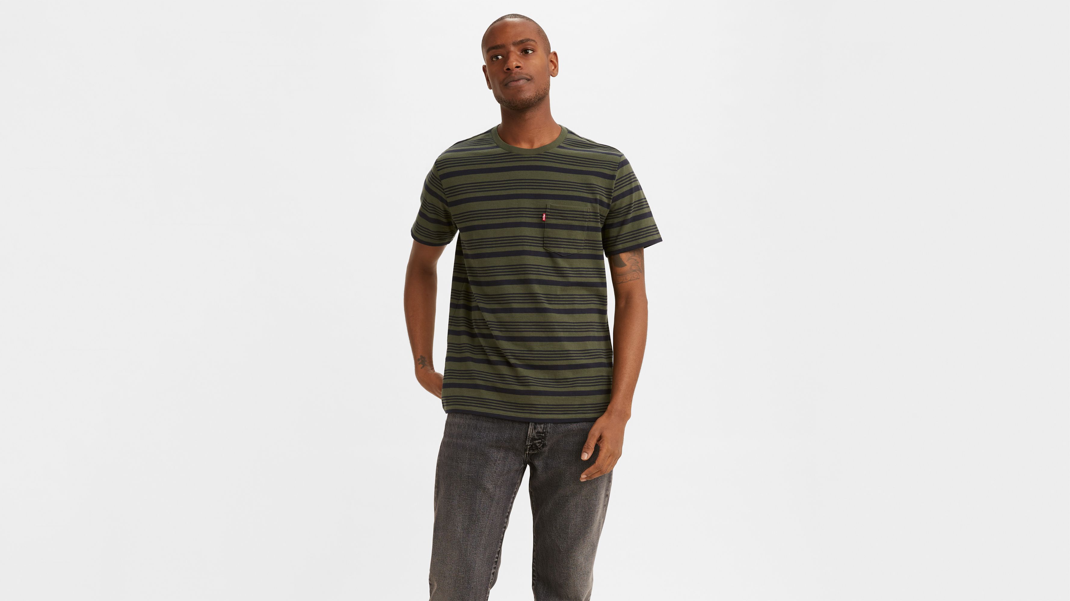 Classic One Pocket T-shirt - Green | Levi's® US