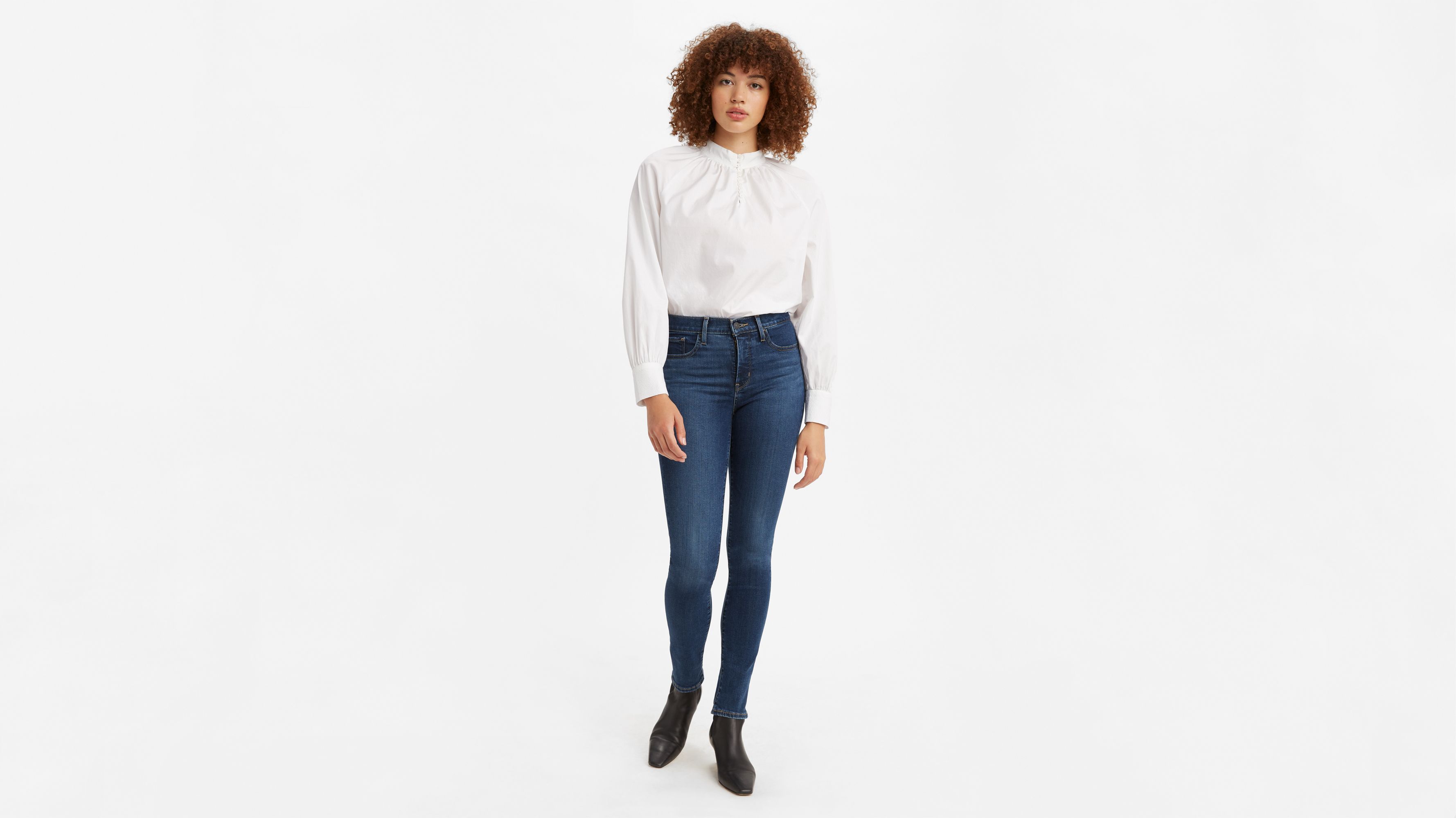 Levi'S High Waisted Taper Jean In Midwash Blue for Women