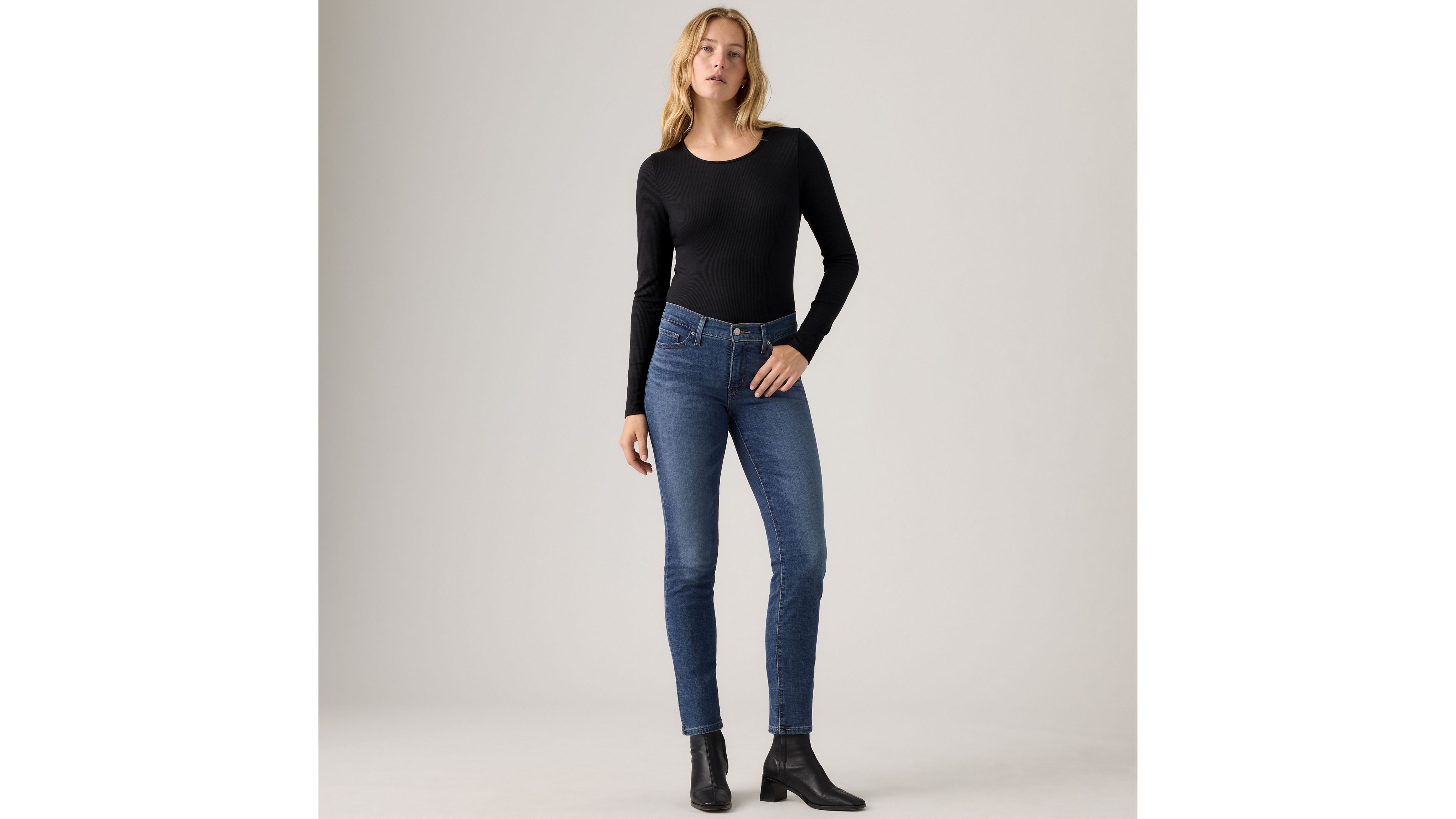 thumbnail image 2 of Levi's 312 Shaping Slim Jeans For Women - Authentic Blue Denim, Mid Rise, 32" Inseam (New With Tags) 2 of 4