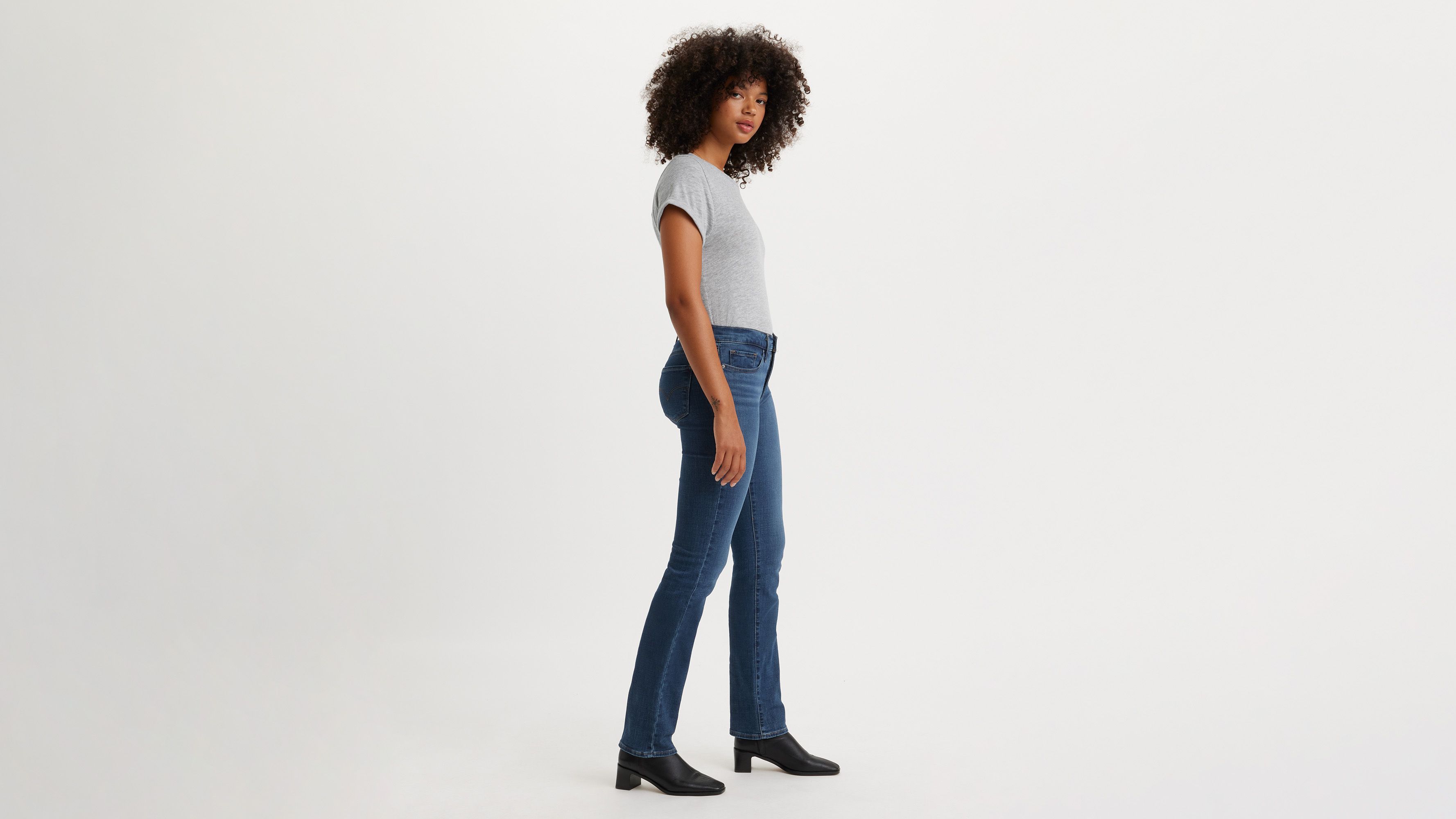 levis straight jeans women