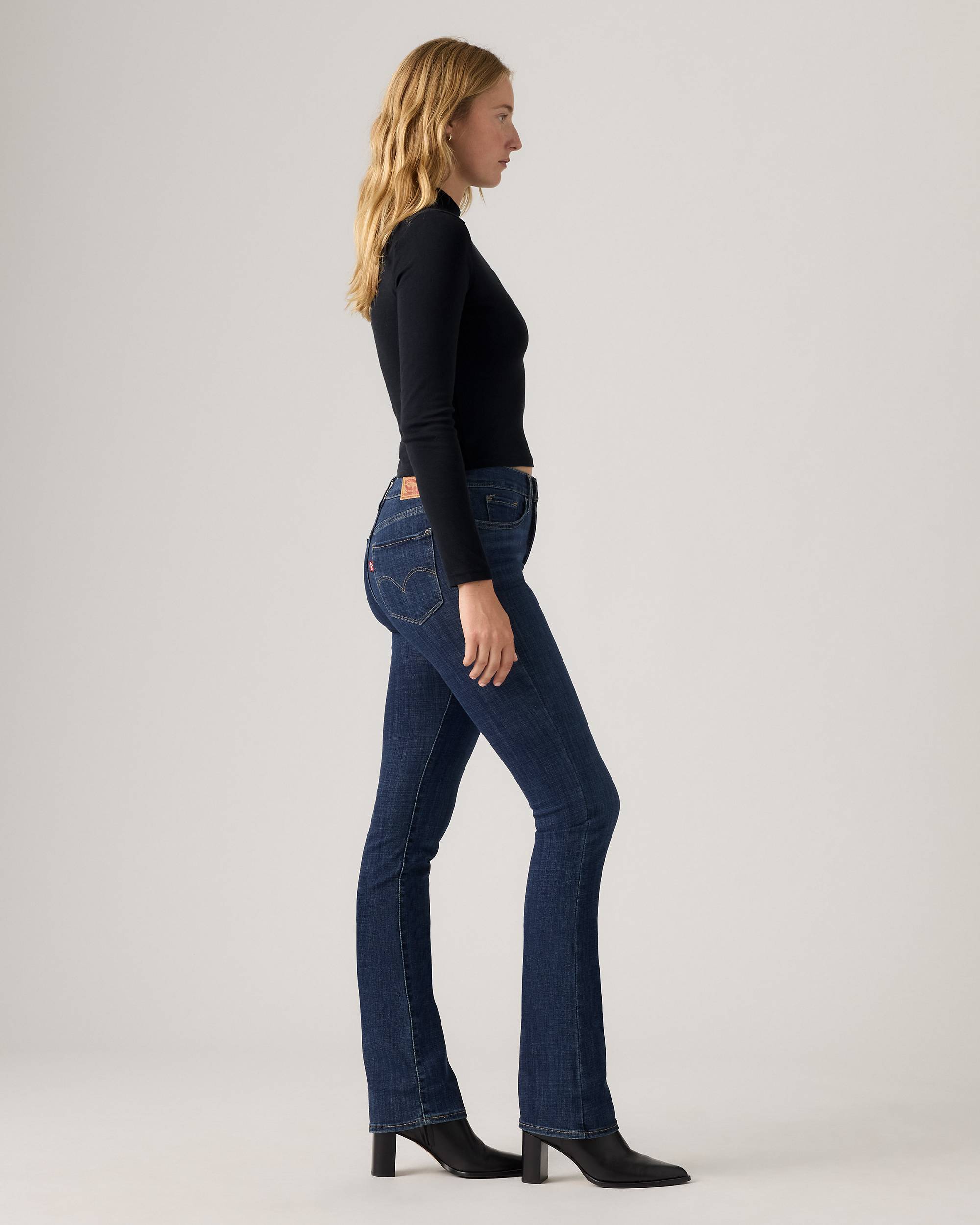 315 Shaping Bootcut Women's Jeans - Dark Wash | Levi's® US 315 Shaping Bootcut Women's Jeans - Dark Wash | Levi's® US