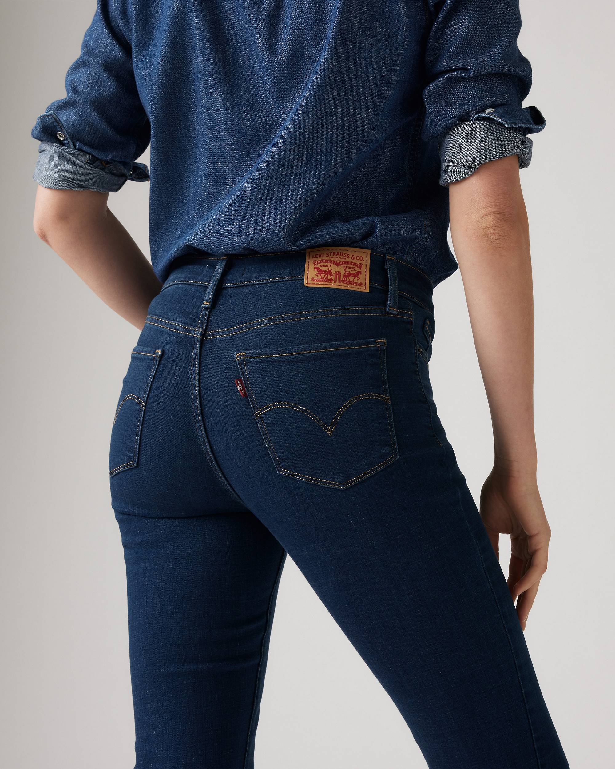315 Shaping Bootcut Women's Jeans - Dark Wash | Levi's® US 315 Shaping Bootcut Women's Jeans - Dark Wash | Levi's® US