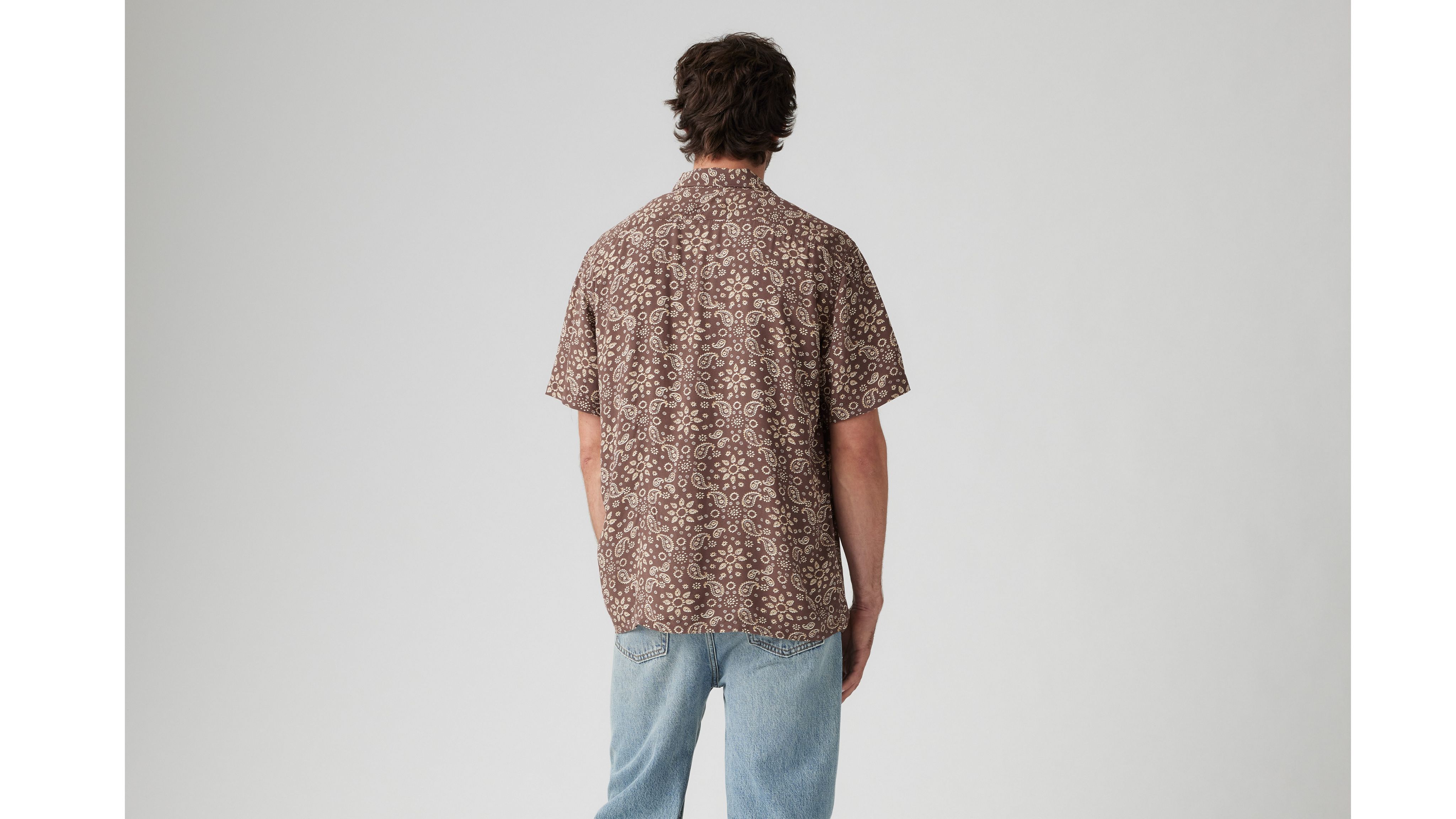 219760120-back-pdp?$onmodelback$