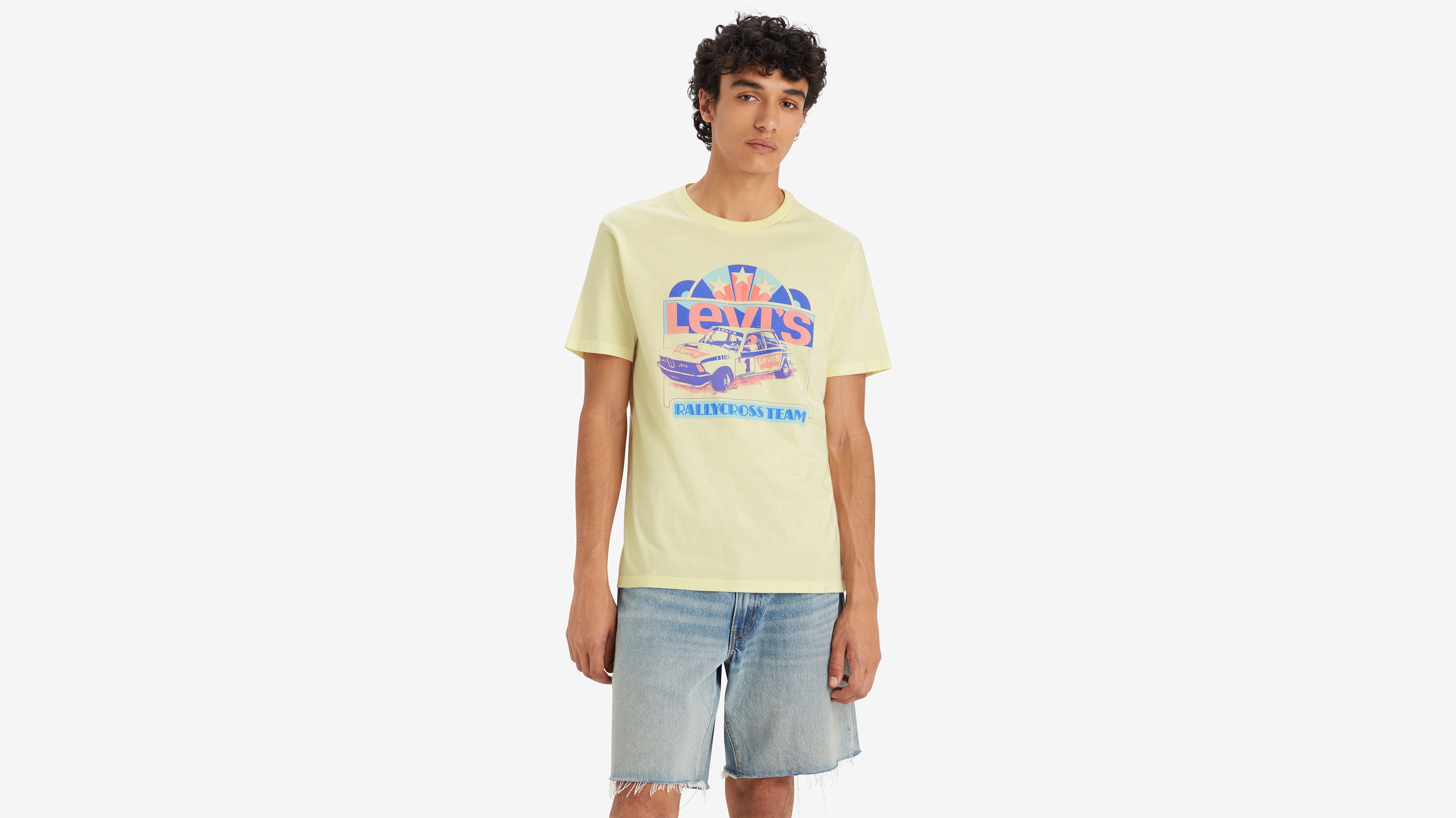 white blue and yellow graphic tee