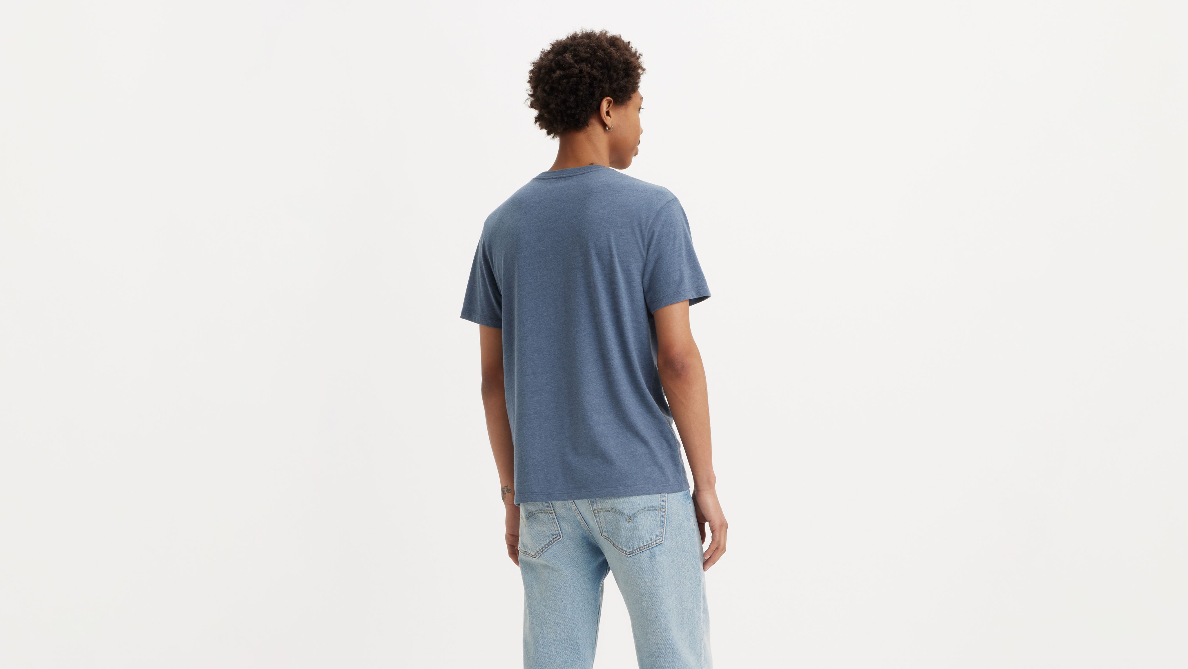 Tシャツ・カットソー Levi's SS25 TSHIRT CLASSIC (56605 0009) Classic Graphic T-shirt - White | Levi's® US