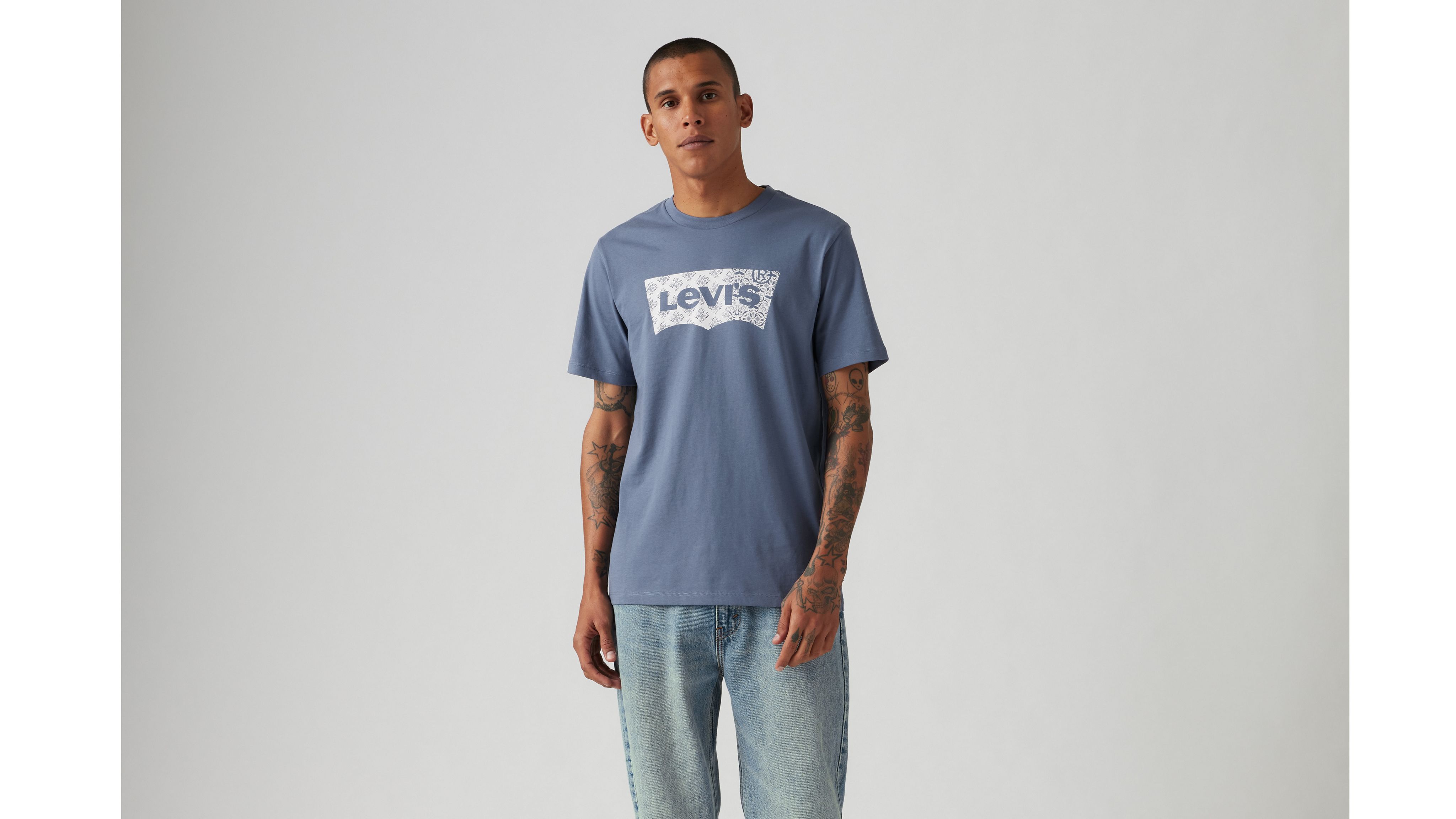 Classic Graphic T-shirt - Blue | Levi's® CA