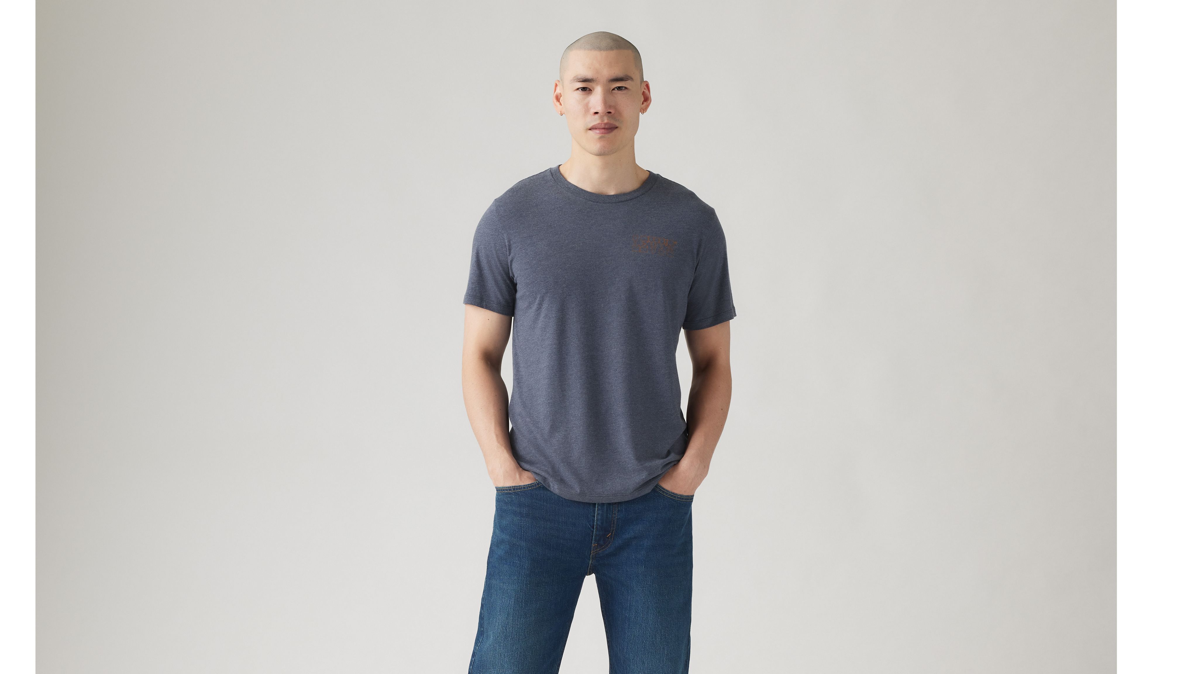 Levi's Classic Graphic T-shirt In Blue
