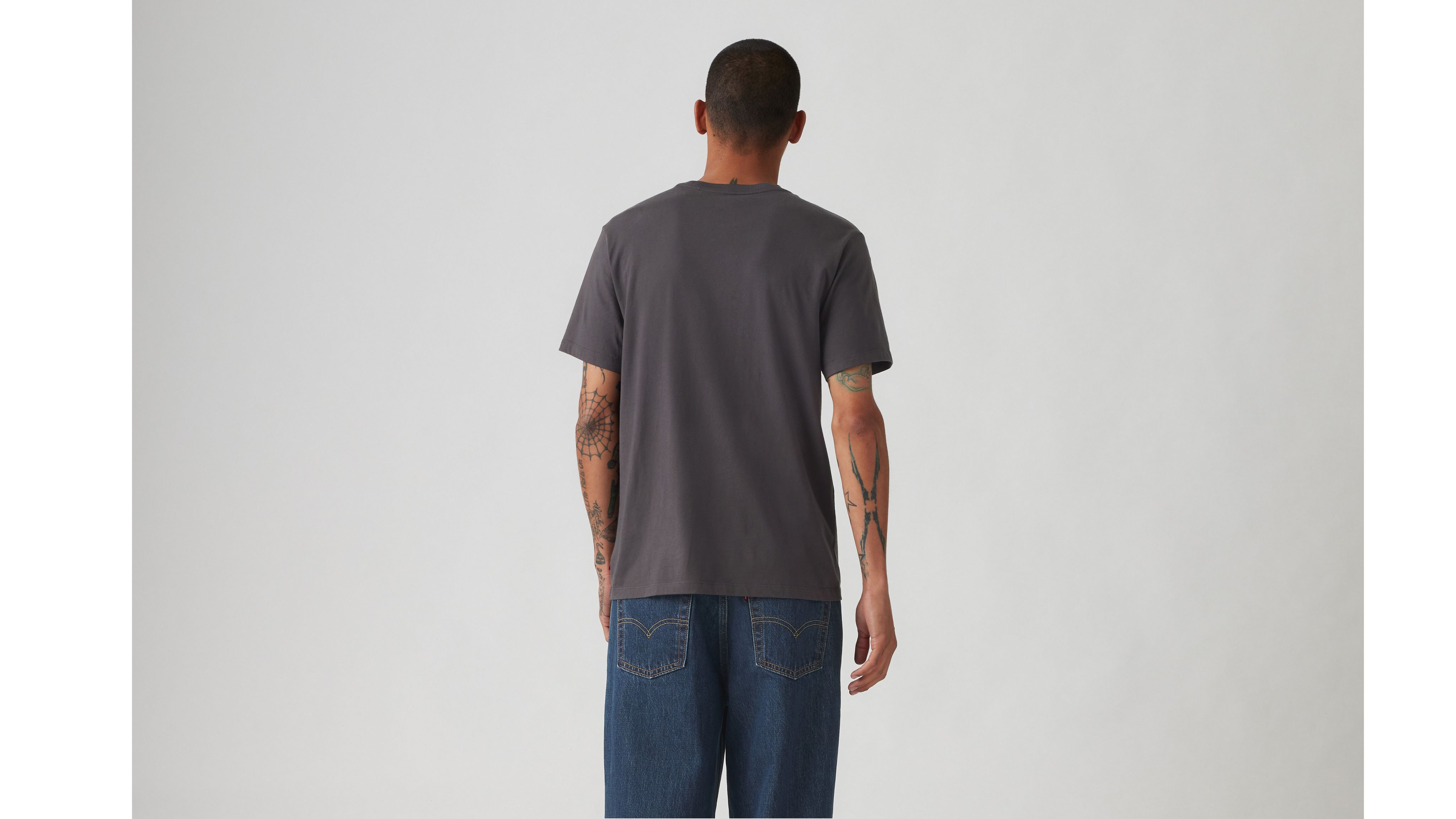 [ ] Logo Graphic Classic T-Shirt ★大人気★ 224911854-detail1-pdp-ld?$