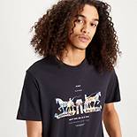 Two-Horse Pull Graphic Tee Shirt 3