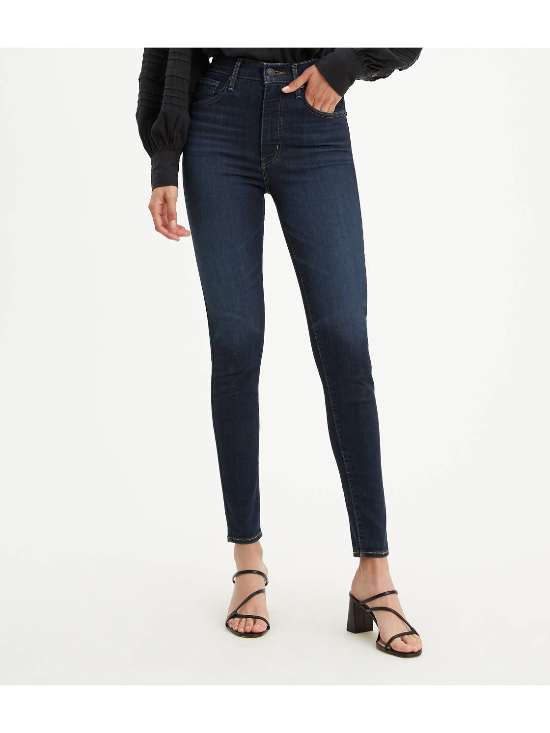 Women's Clothing for Sale - Sale on Clothing for Women | Levi's® CA