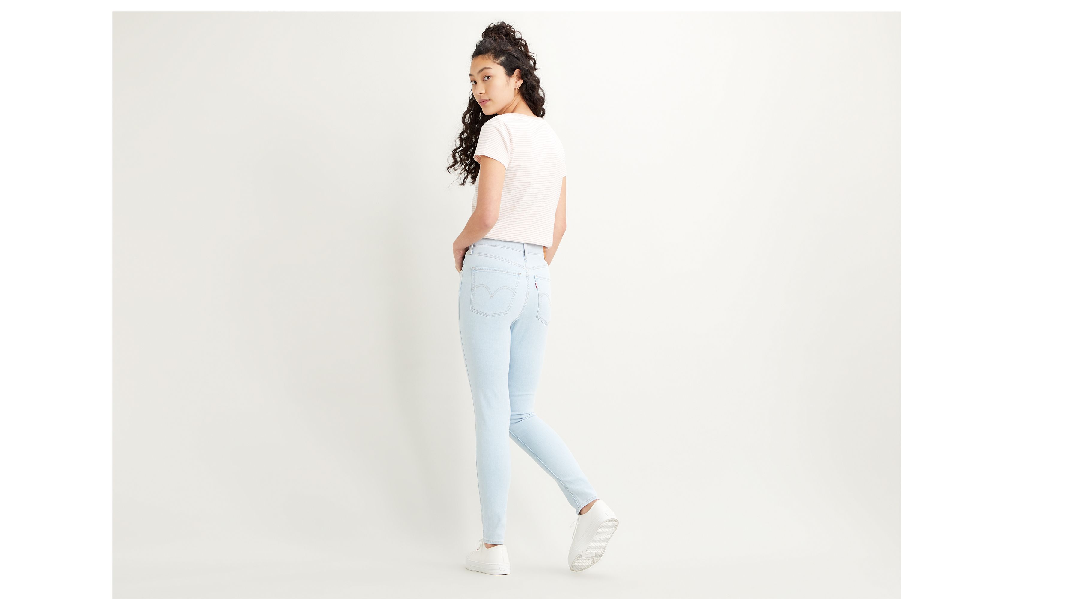 Mile High Super Skinny Jeans 3