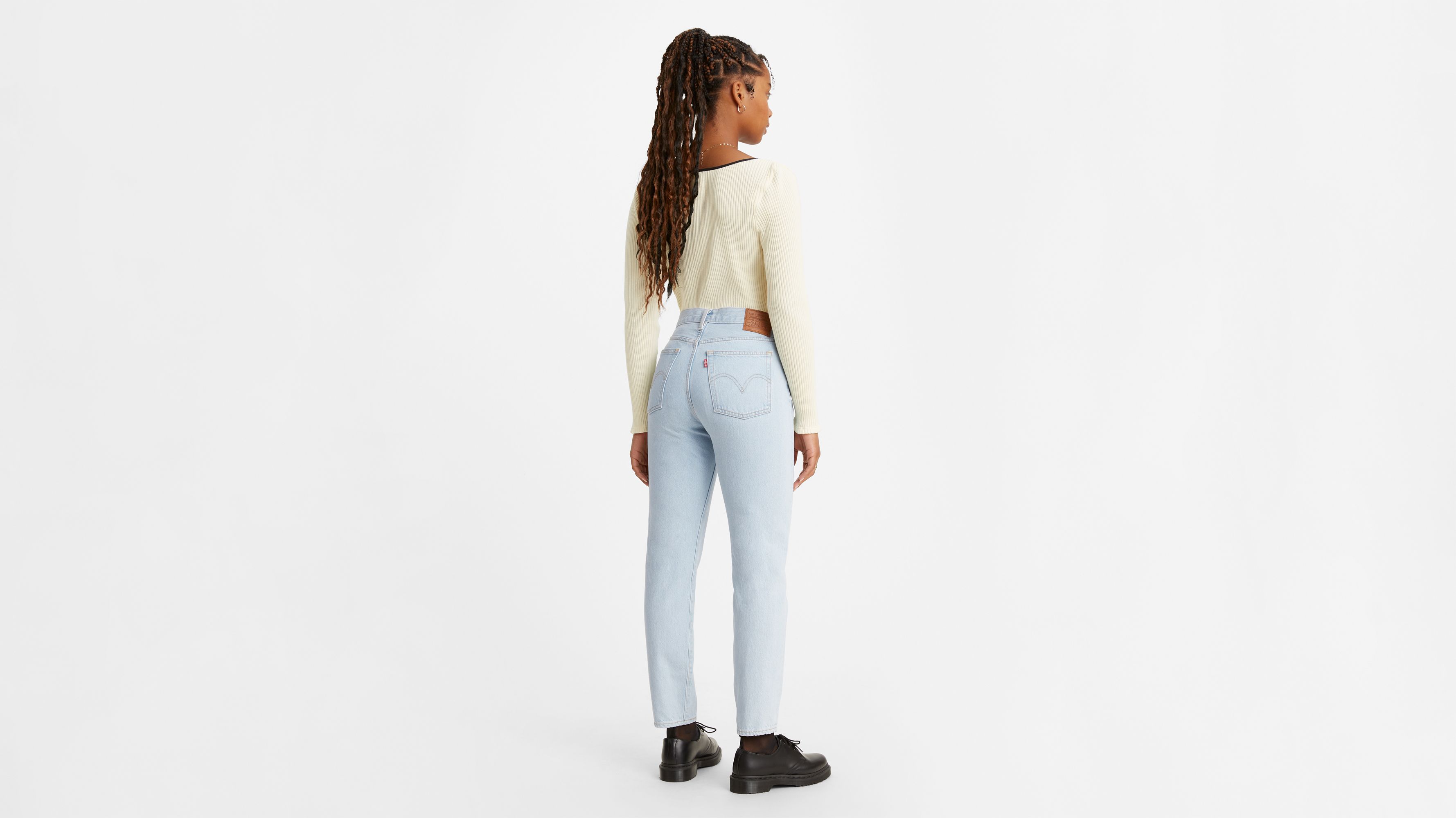 white levis wedgie jeans