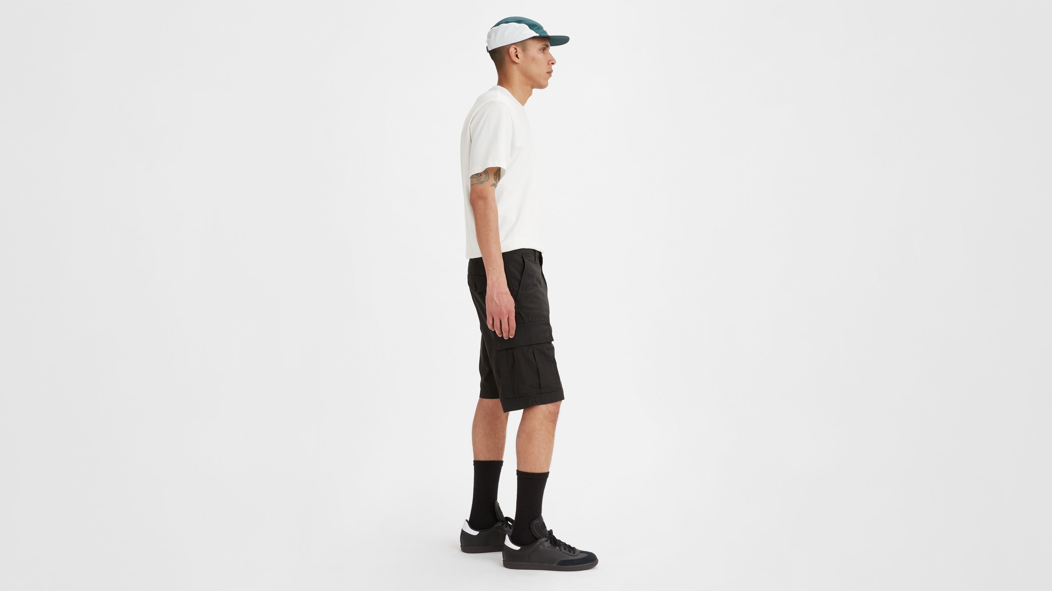 Levi signature best sale cargo shorts