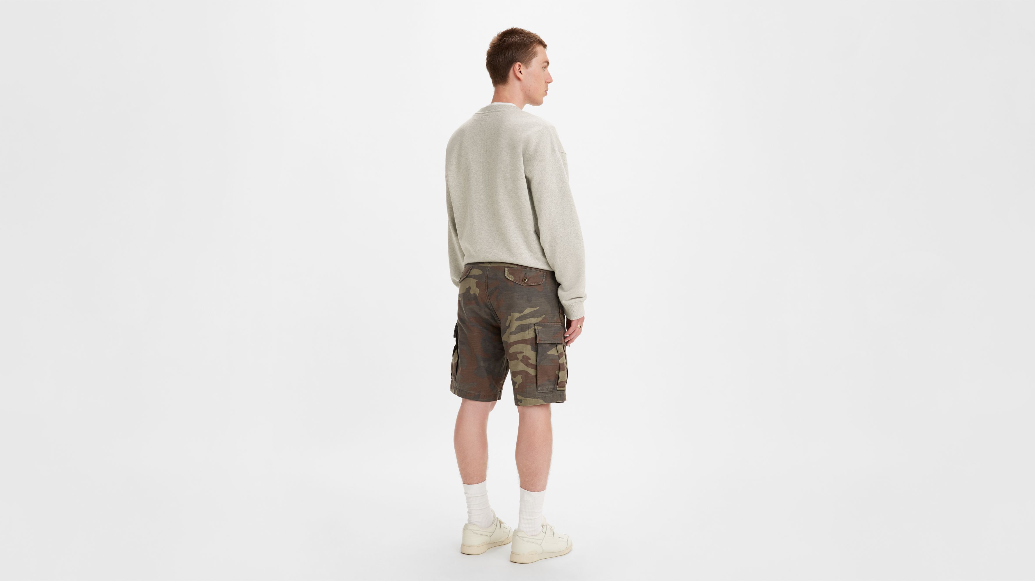 Green cargo hot sale shorts