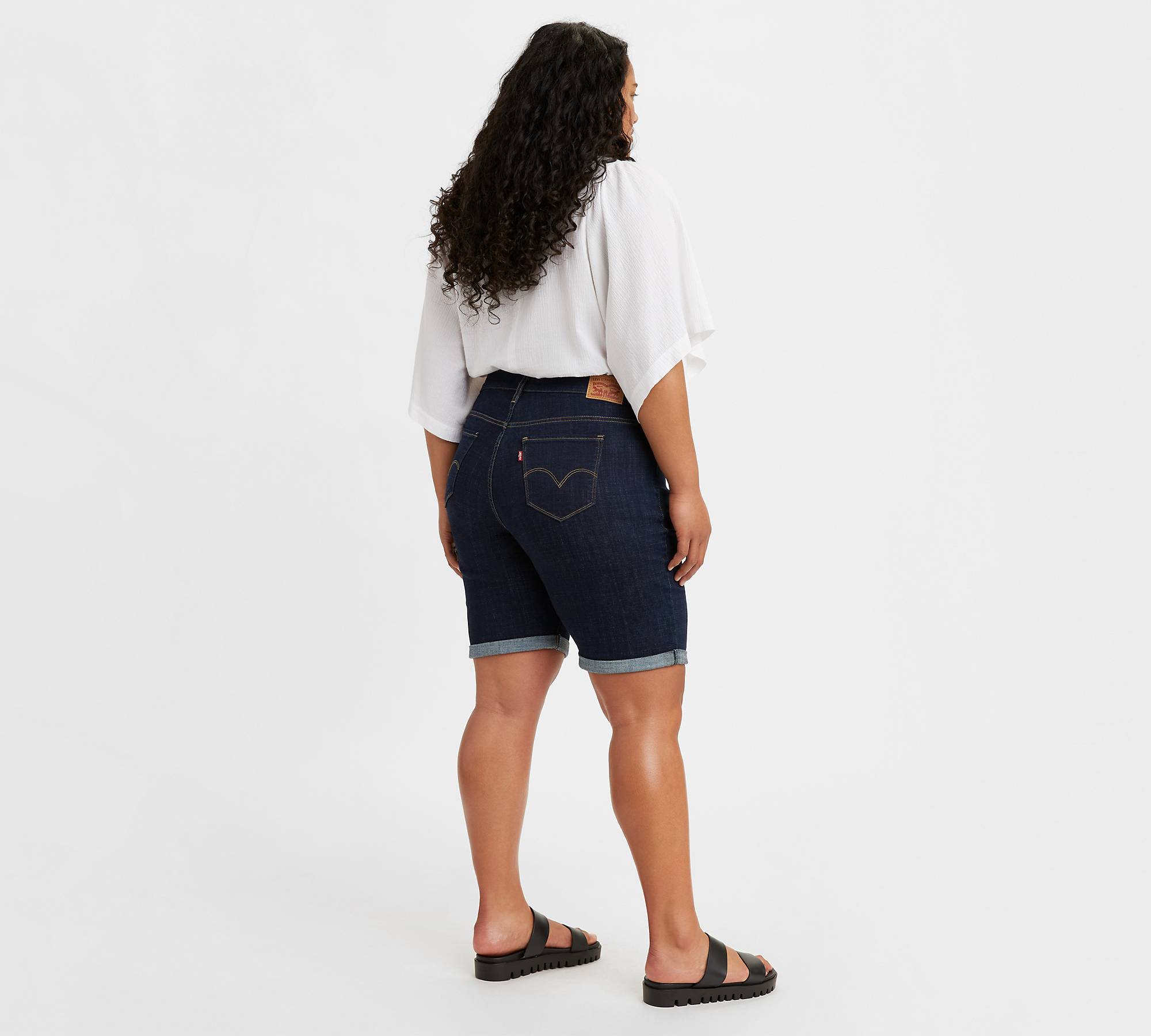 Classic Bermuda Women's Shorts (plus Size) - Dark Wash | Levi's® CA
