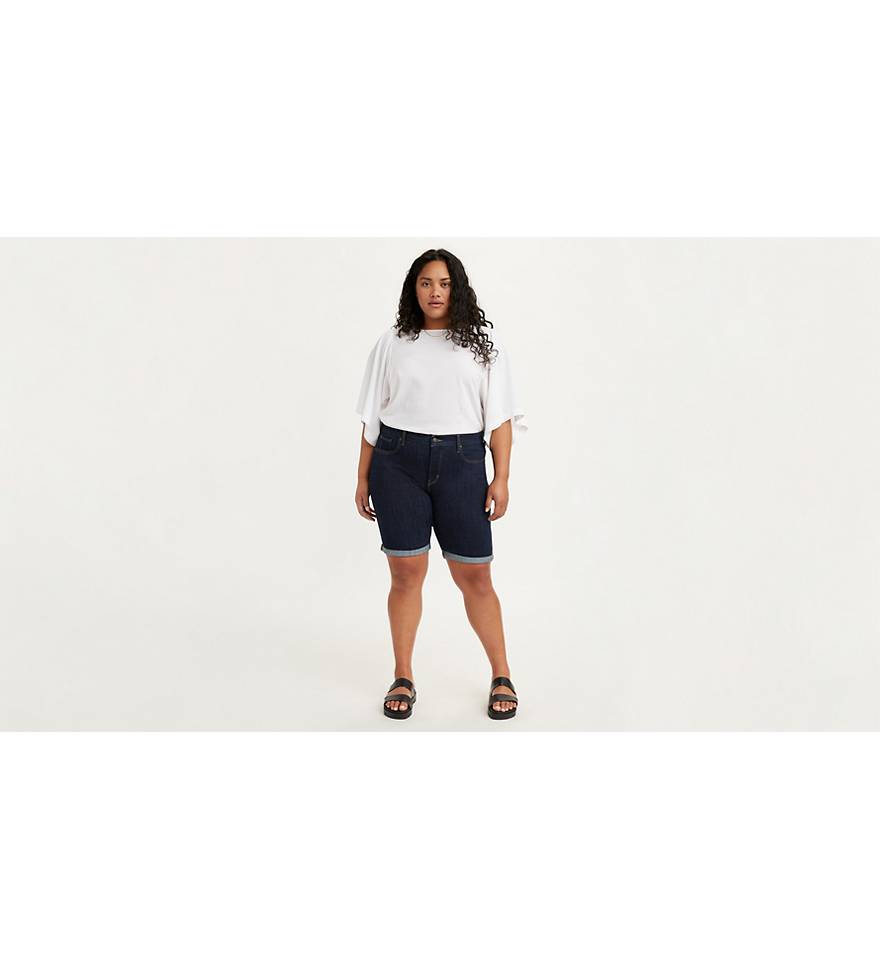 Classic Bermuda Women's Shorts (plus Size) - Medium Wash