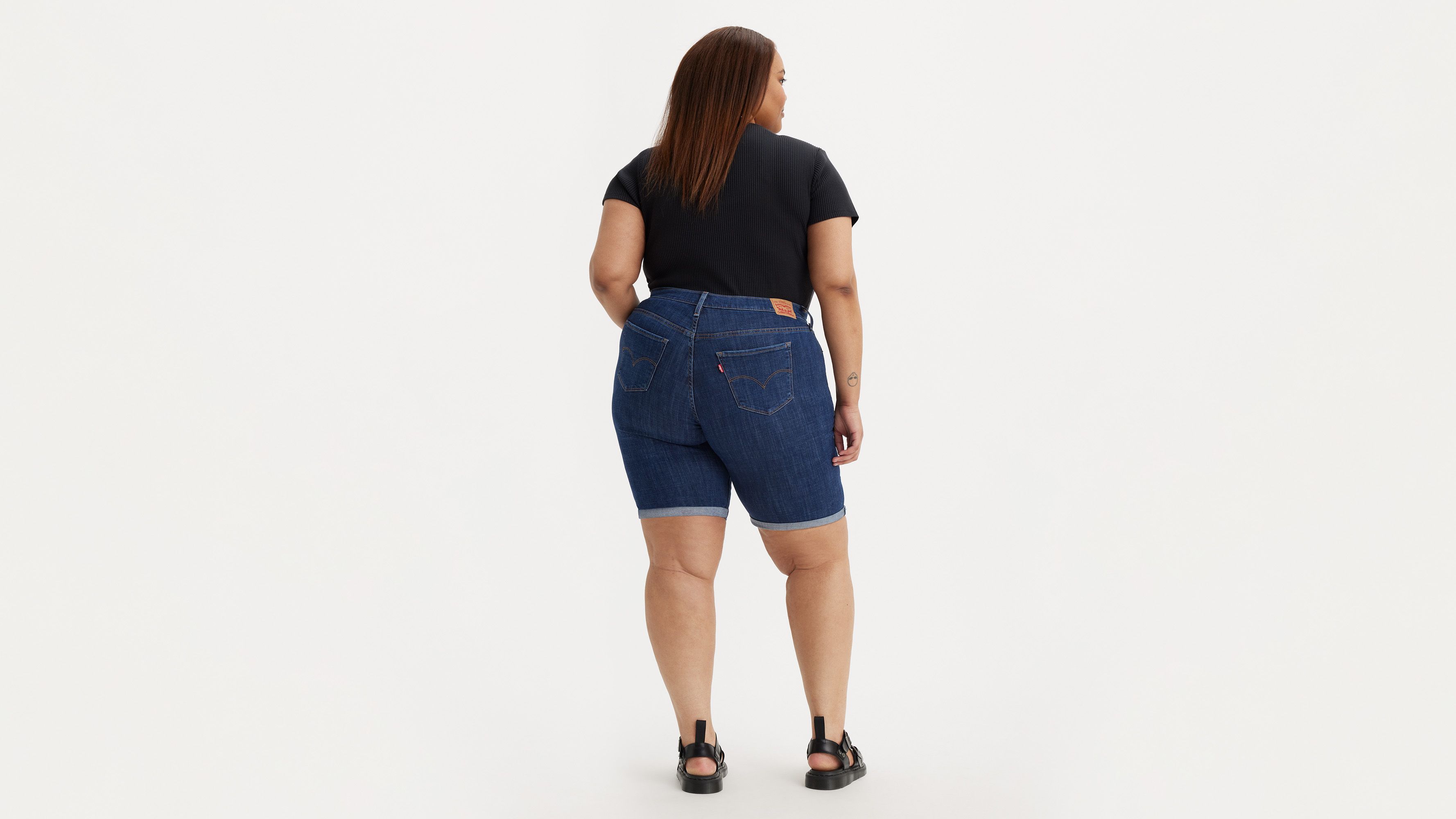 Classic Bermuda Women's Shorts (plus Size) - Medium Wash | Levi's® US