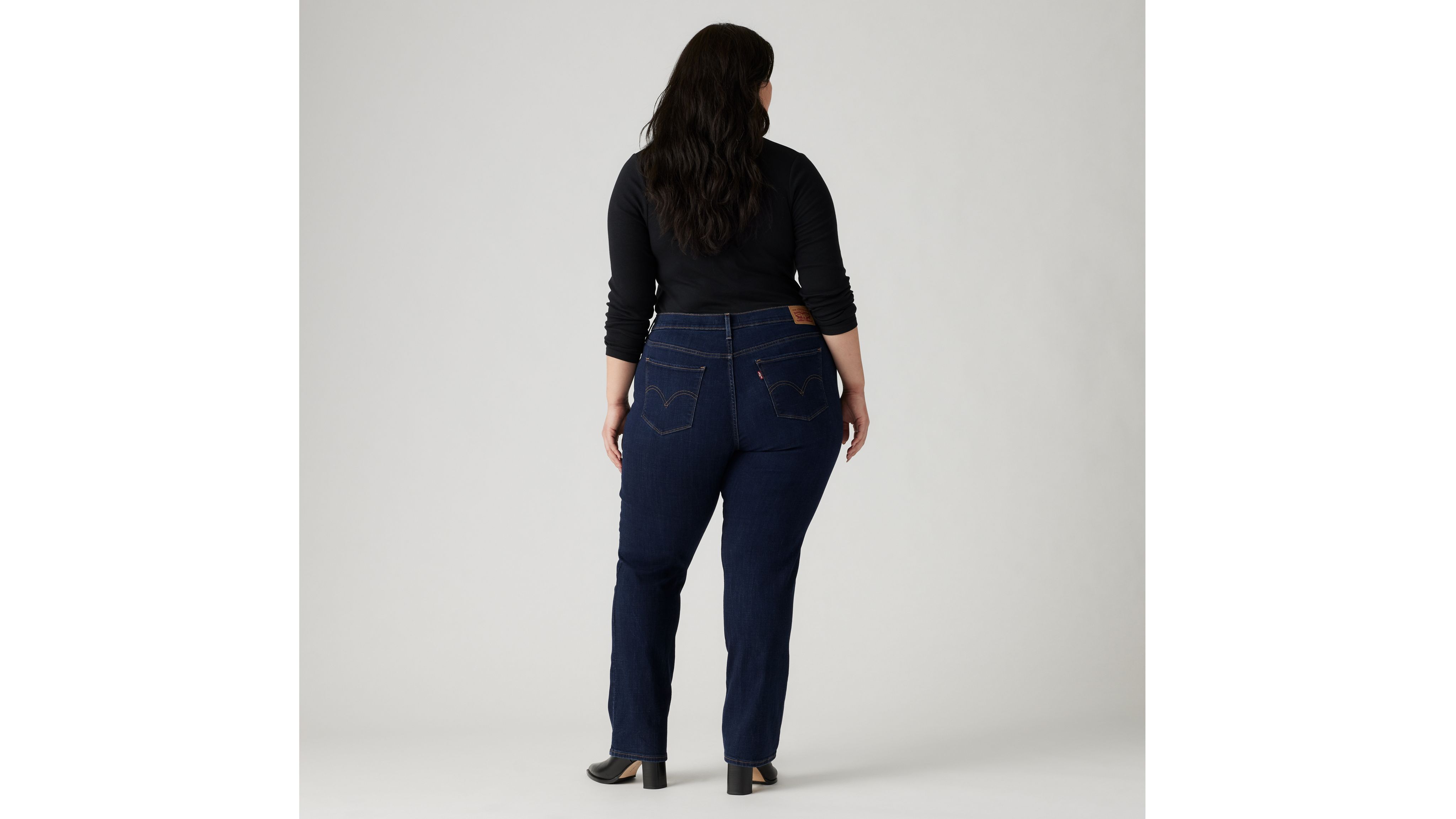 Classic Straight Women's Jeans (Plus Size