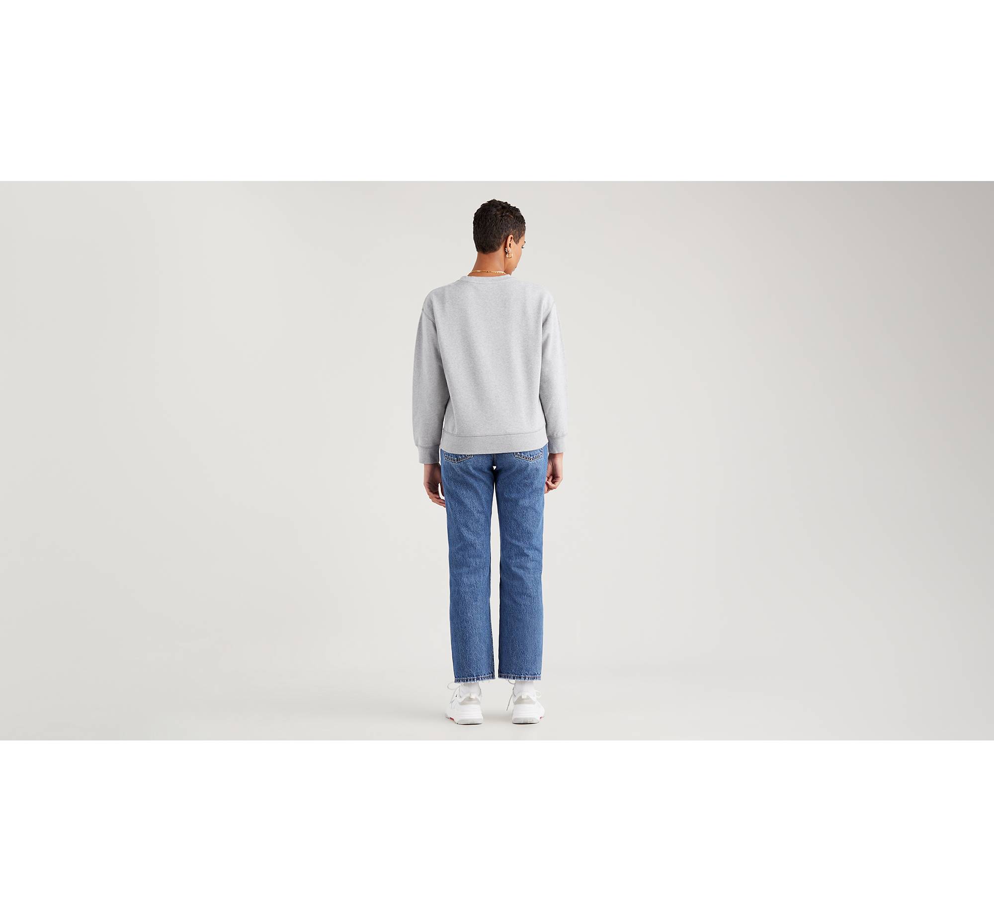 Standard Crewneck Sweatshirt - Grey | Levi's® ME
