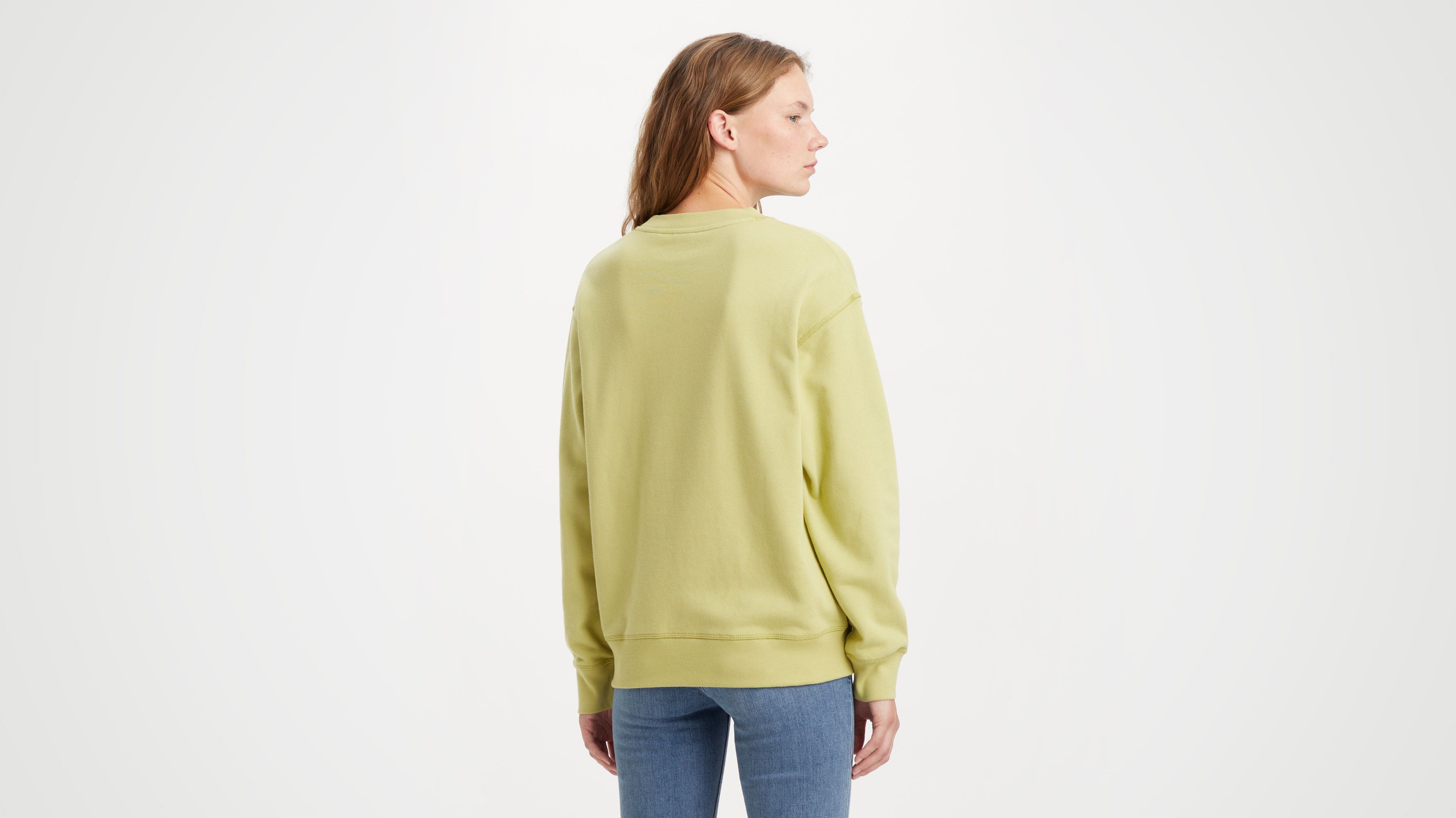 Standard Crewneck Sweatshirt - Green | Levi's® AZ