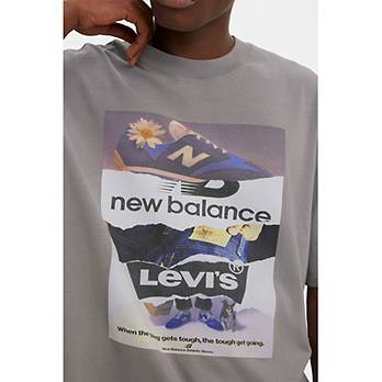 Camiseta gráfica Levi's® X New Balance® 3