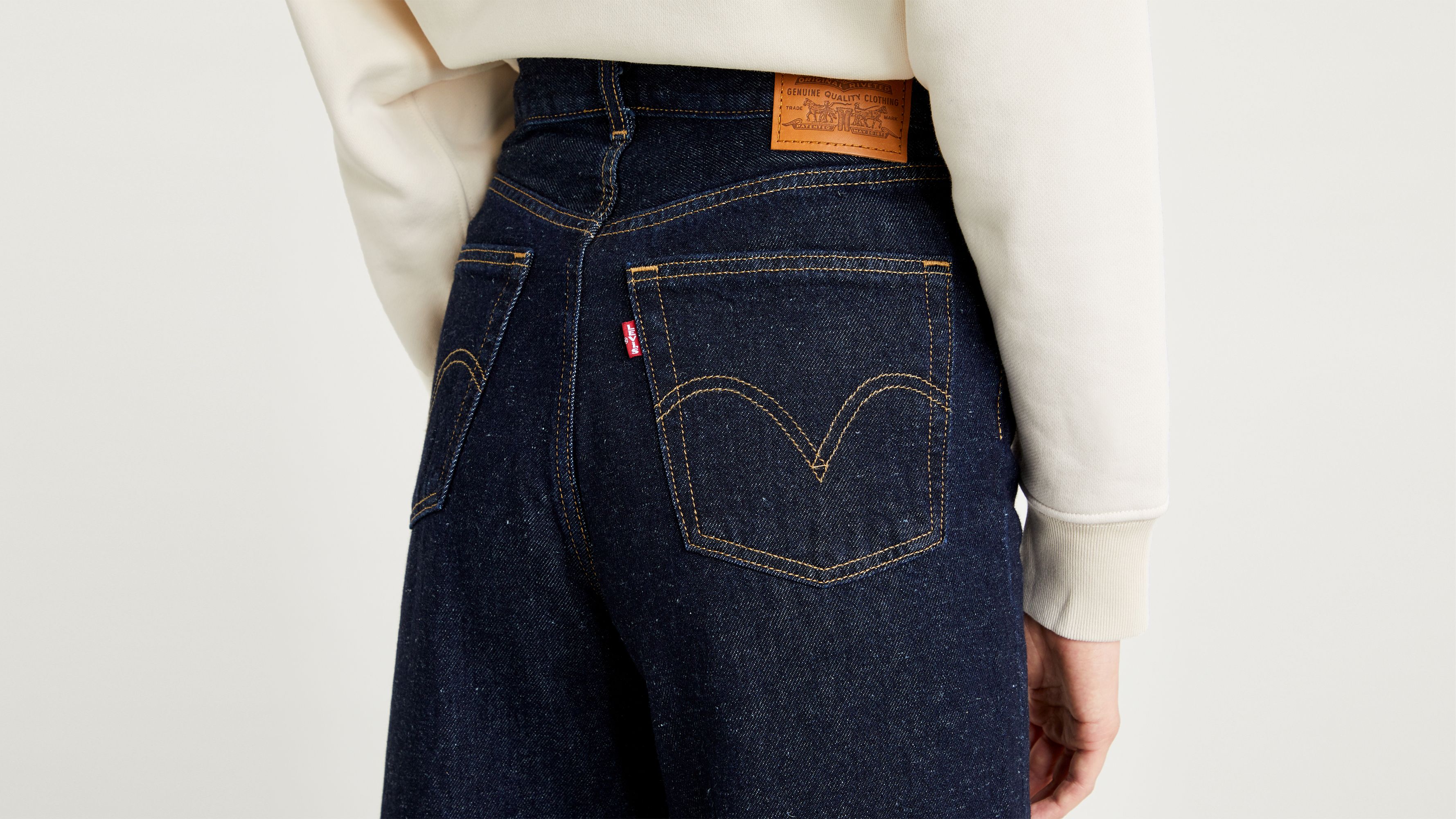 High loose hot sale levis jeans