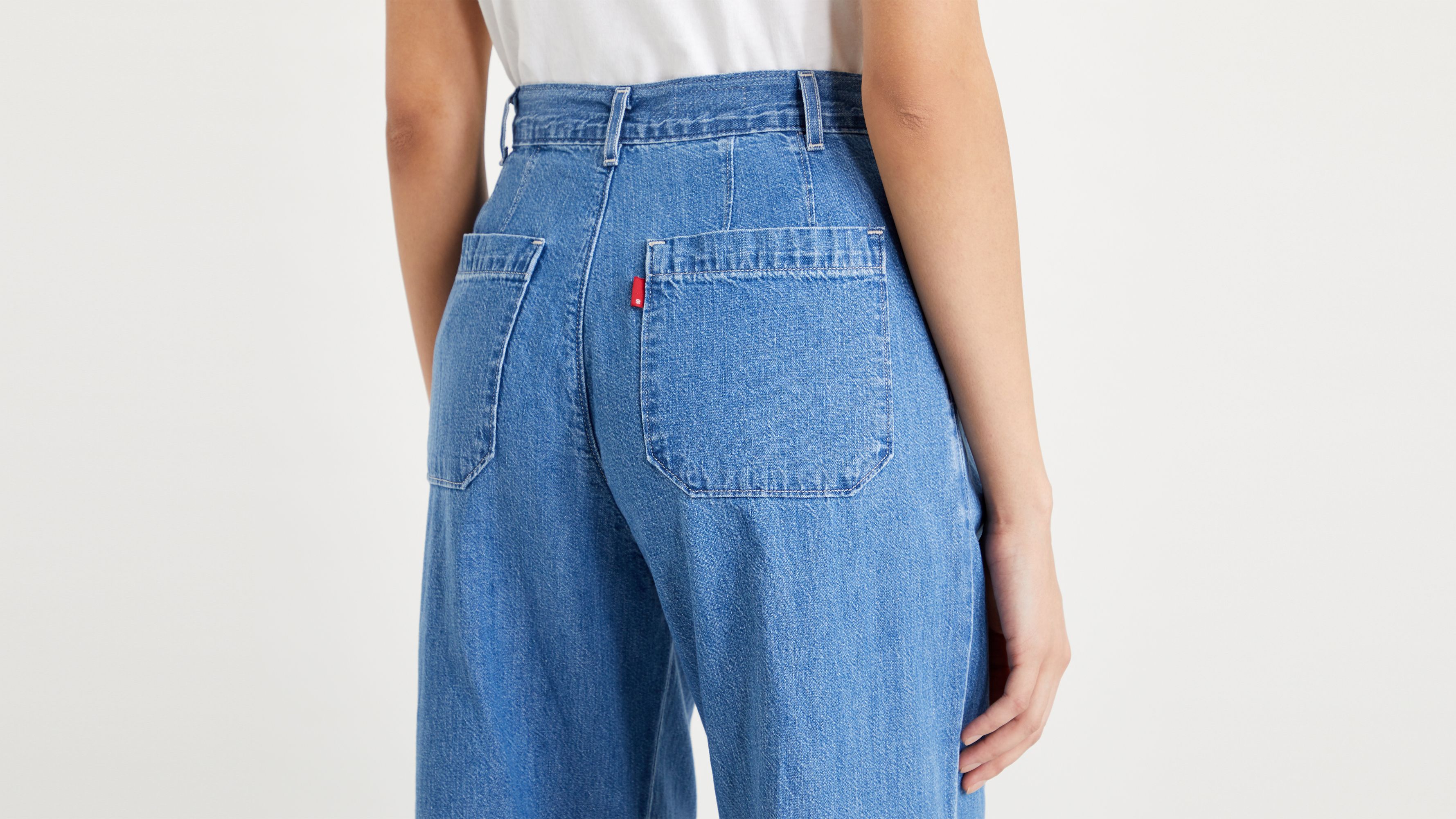 Levis on sale pleated trousers