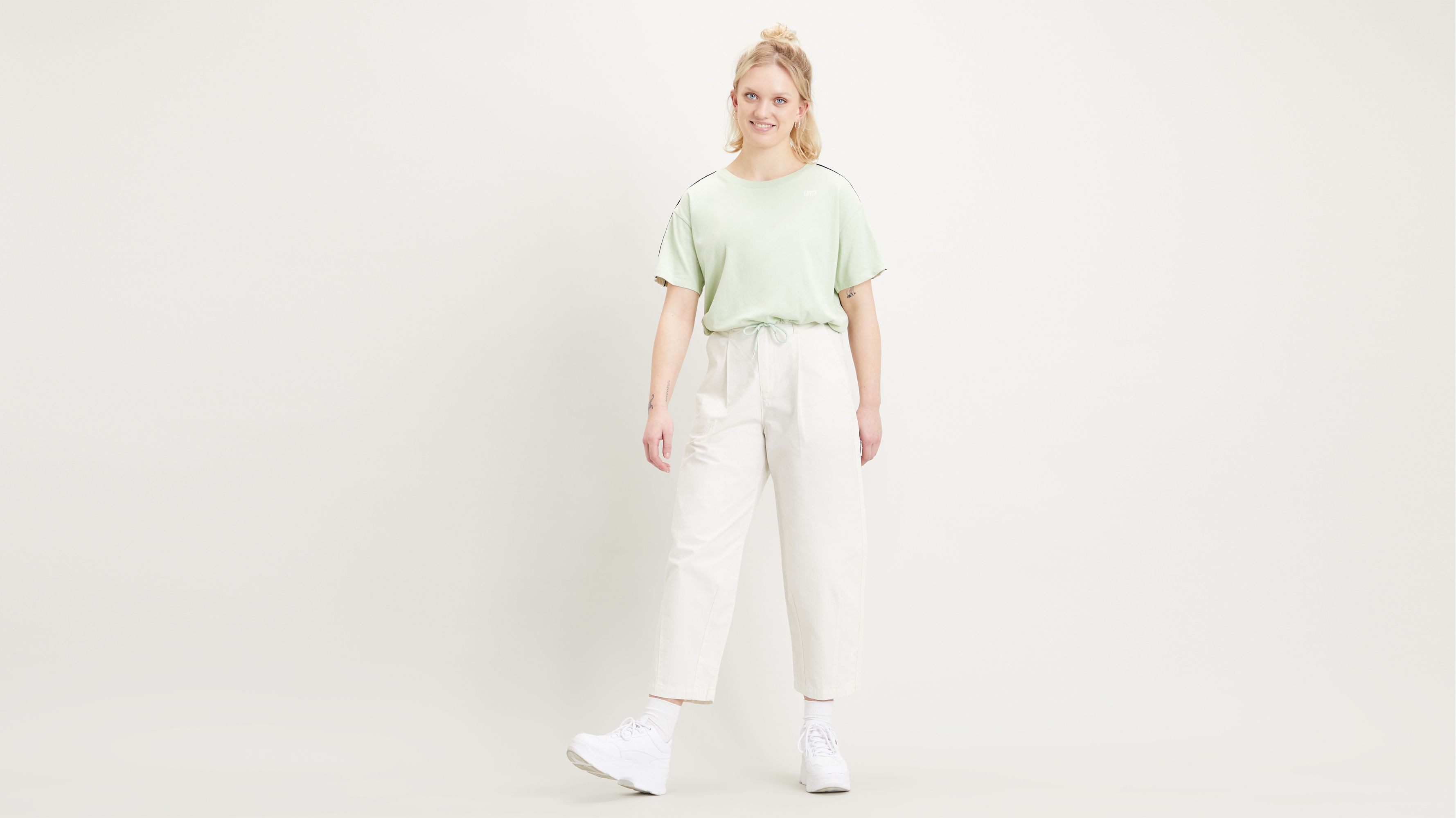 Utility Pleated Balloon Trousers - Neutral | Levi's® GB