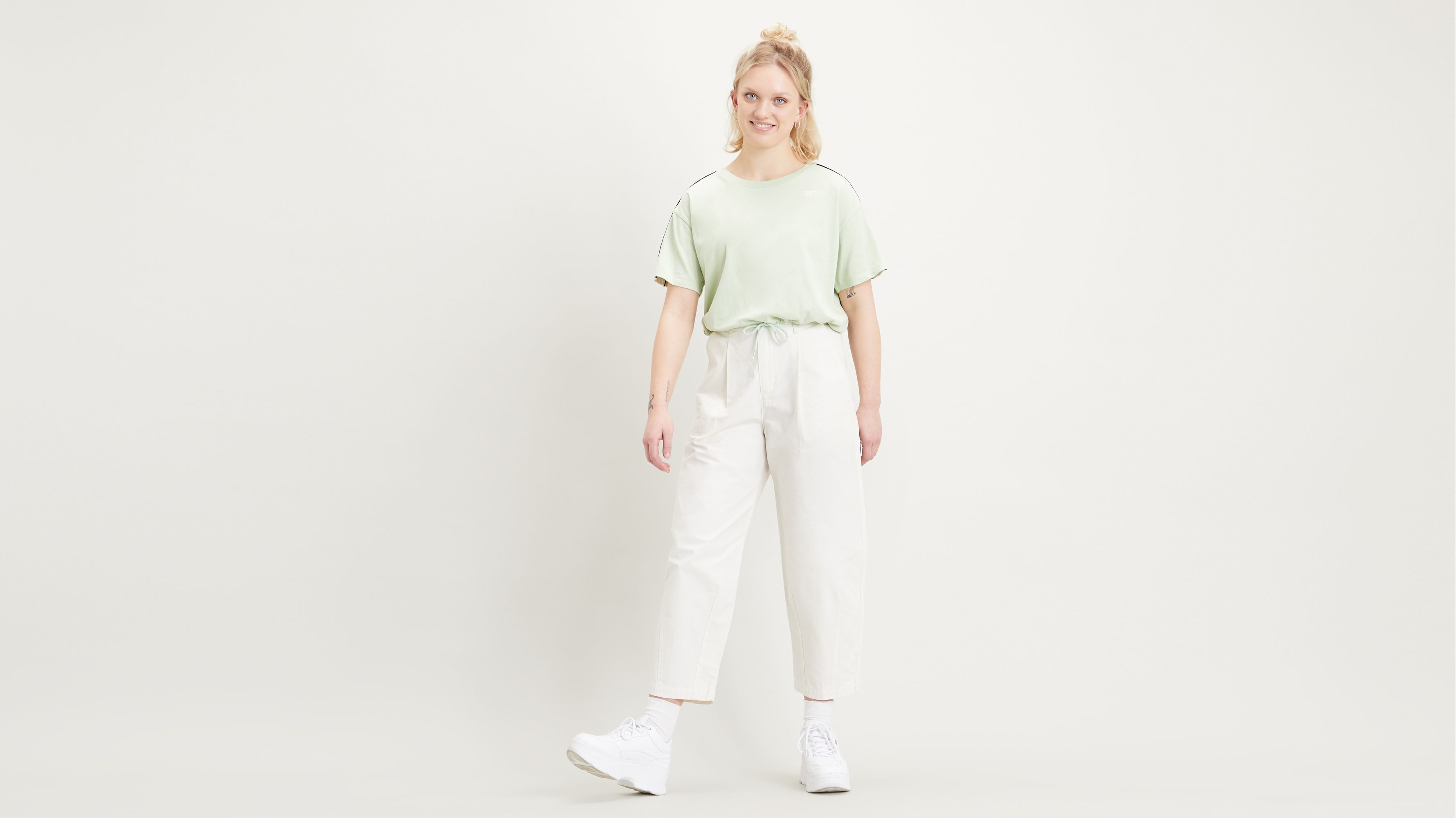 levi's pleated balloon trousers