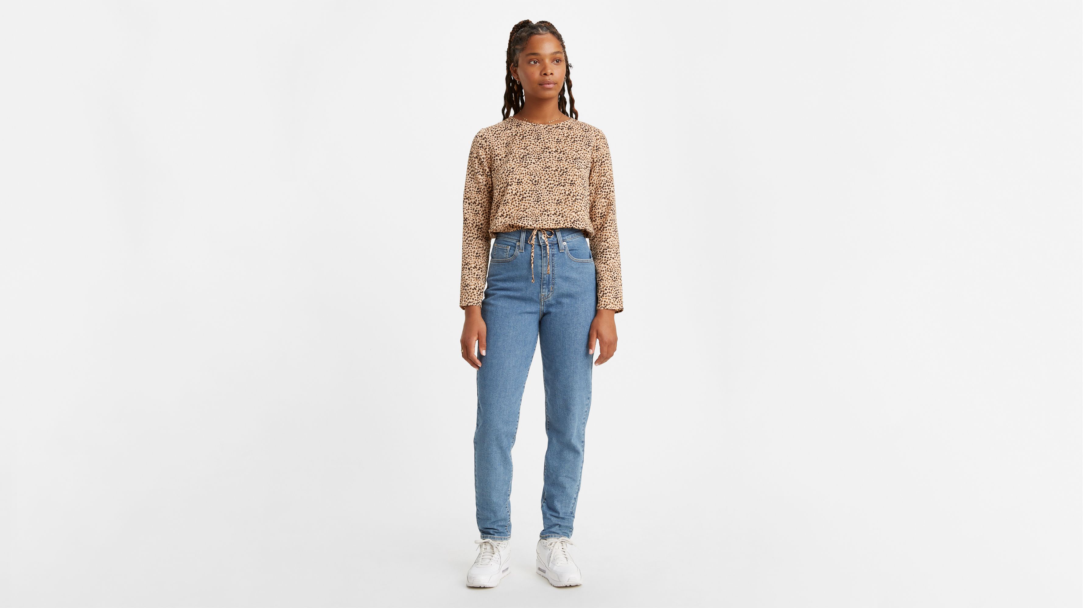 High Waisted Taper Jeans - Medium Wash 