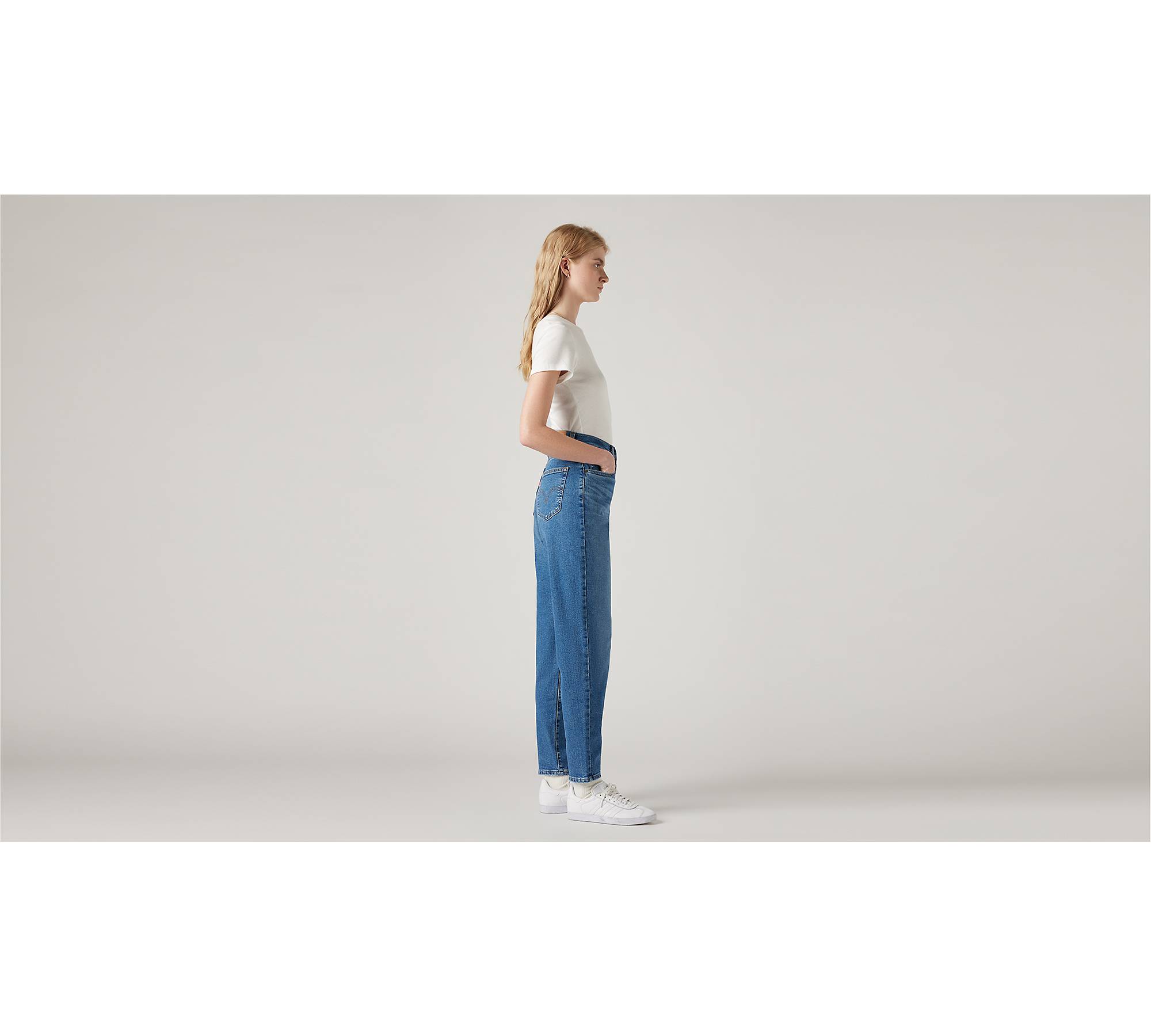 6 Best And Popular Mom Jeans Styles  Mom jeans style, Mom jeans outfit, Mom  jeans