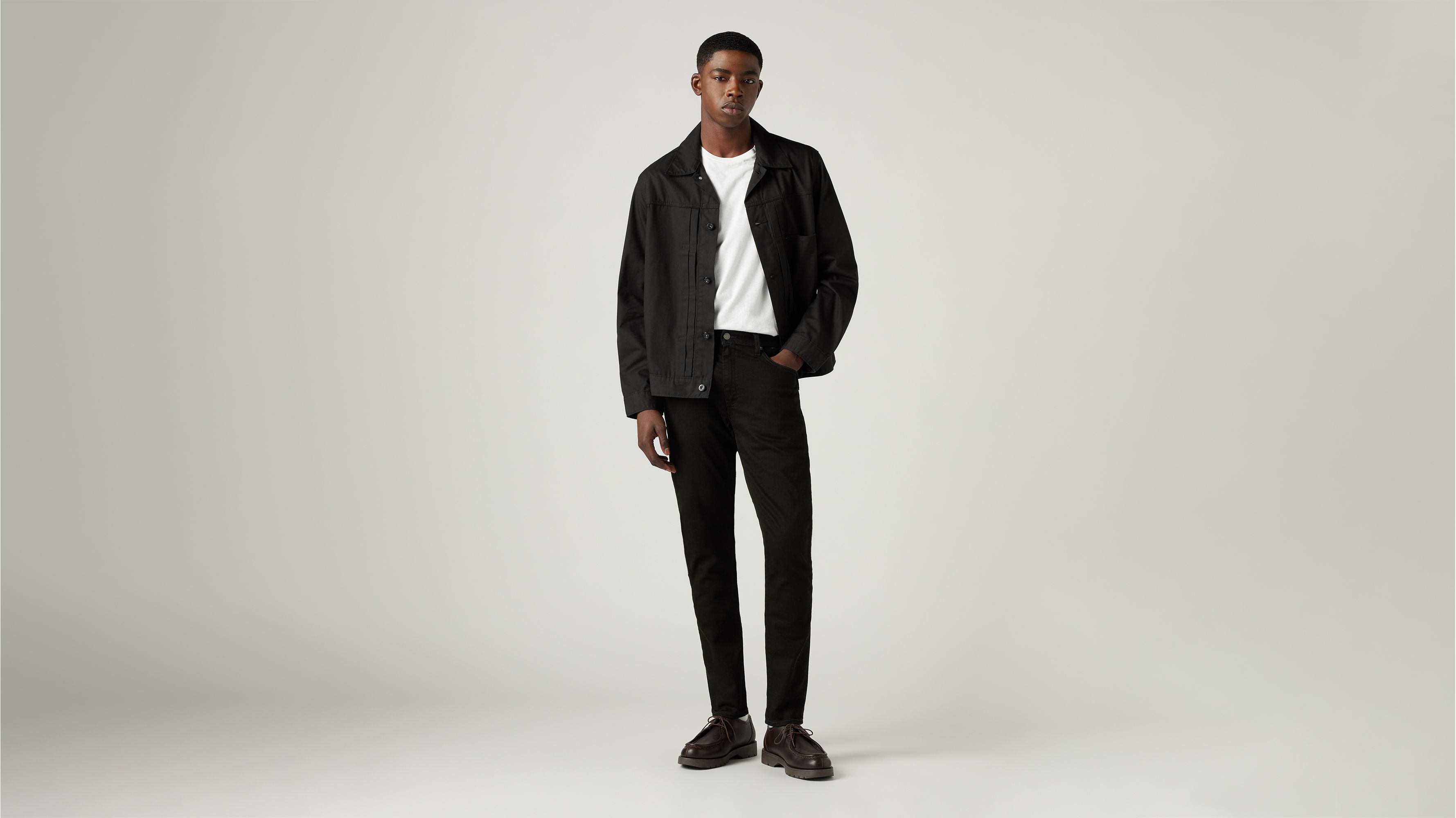 512™ Slim Tapered Jeans - Black | Levi's® GB