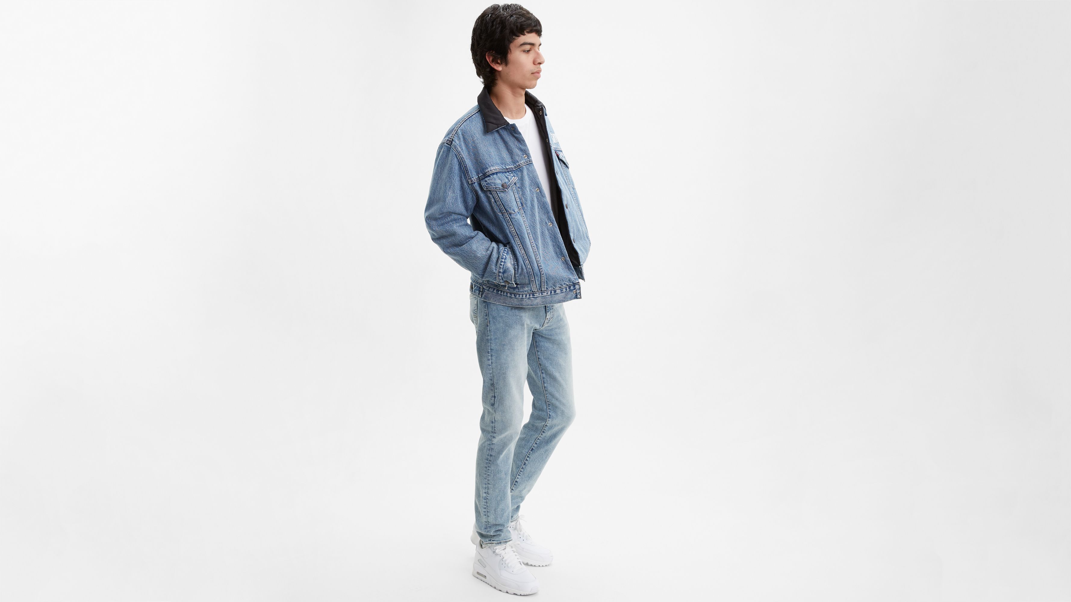 tapered fit levis