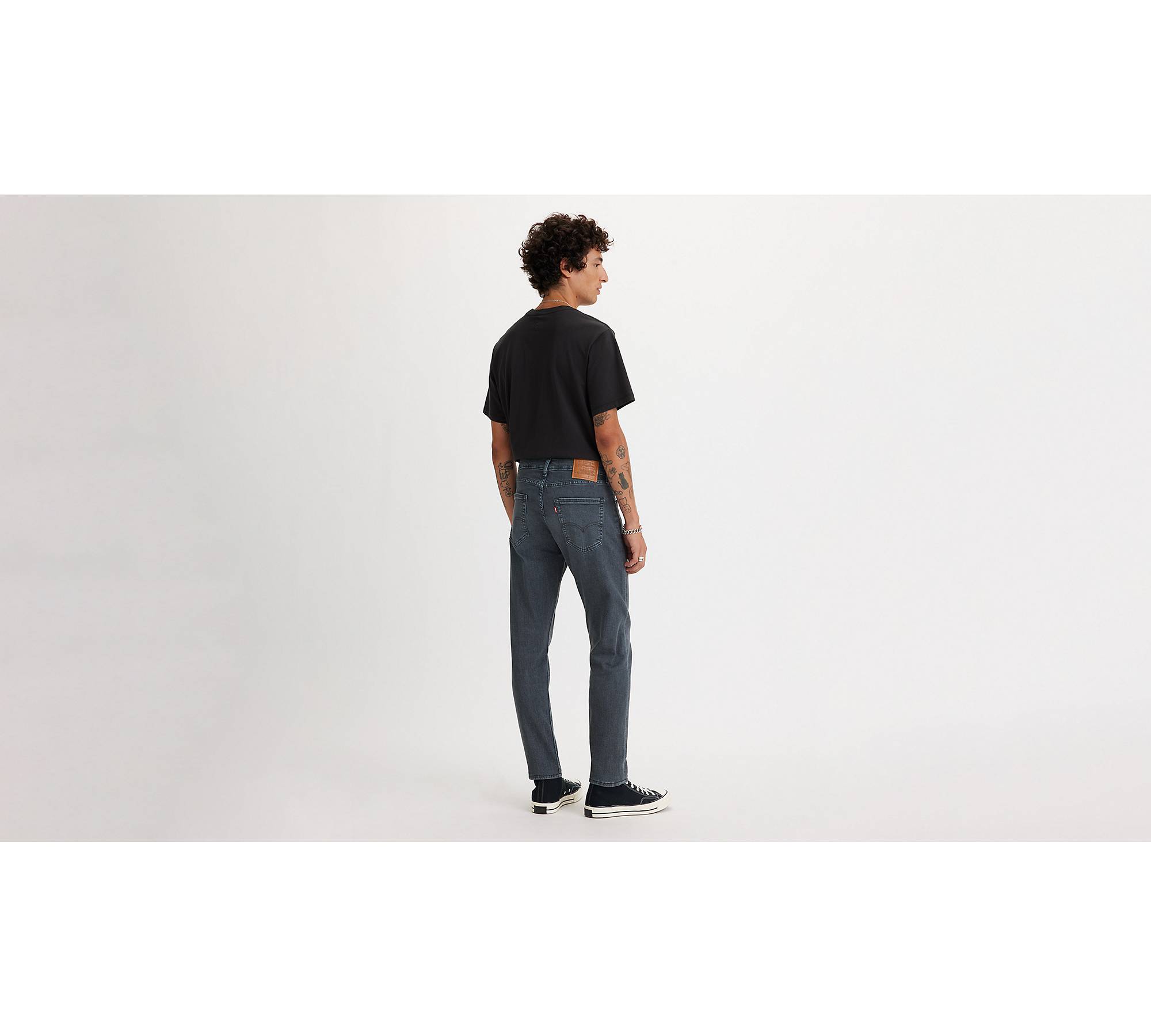 512™ Slim Tapered Jeans - Black | Levi's® GR