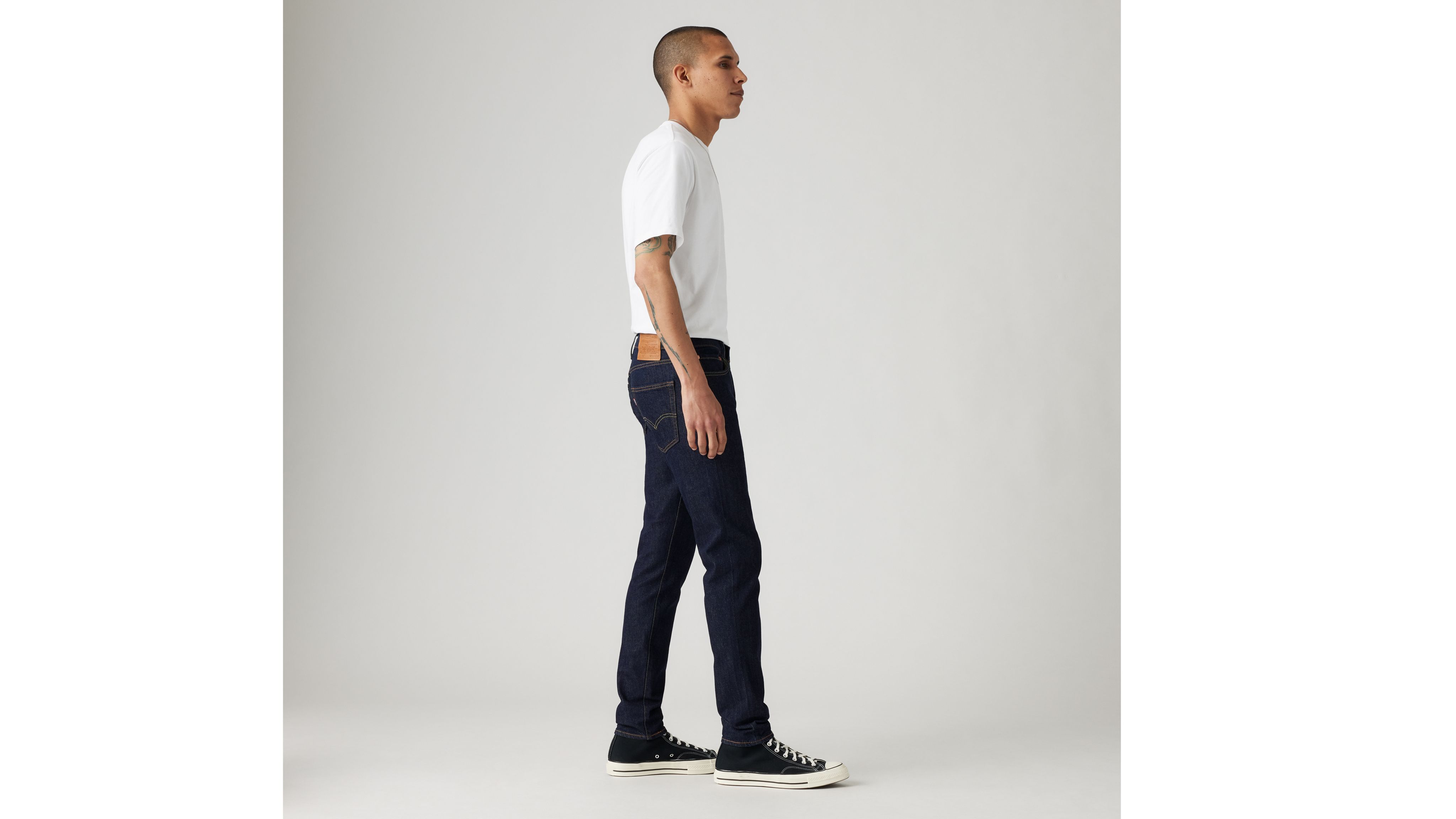 LEVIS SKINNY TAPER JEANS Man Midnight Denim Scuro