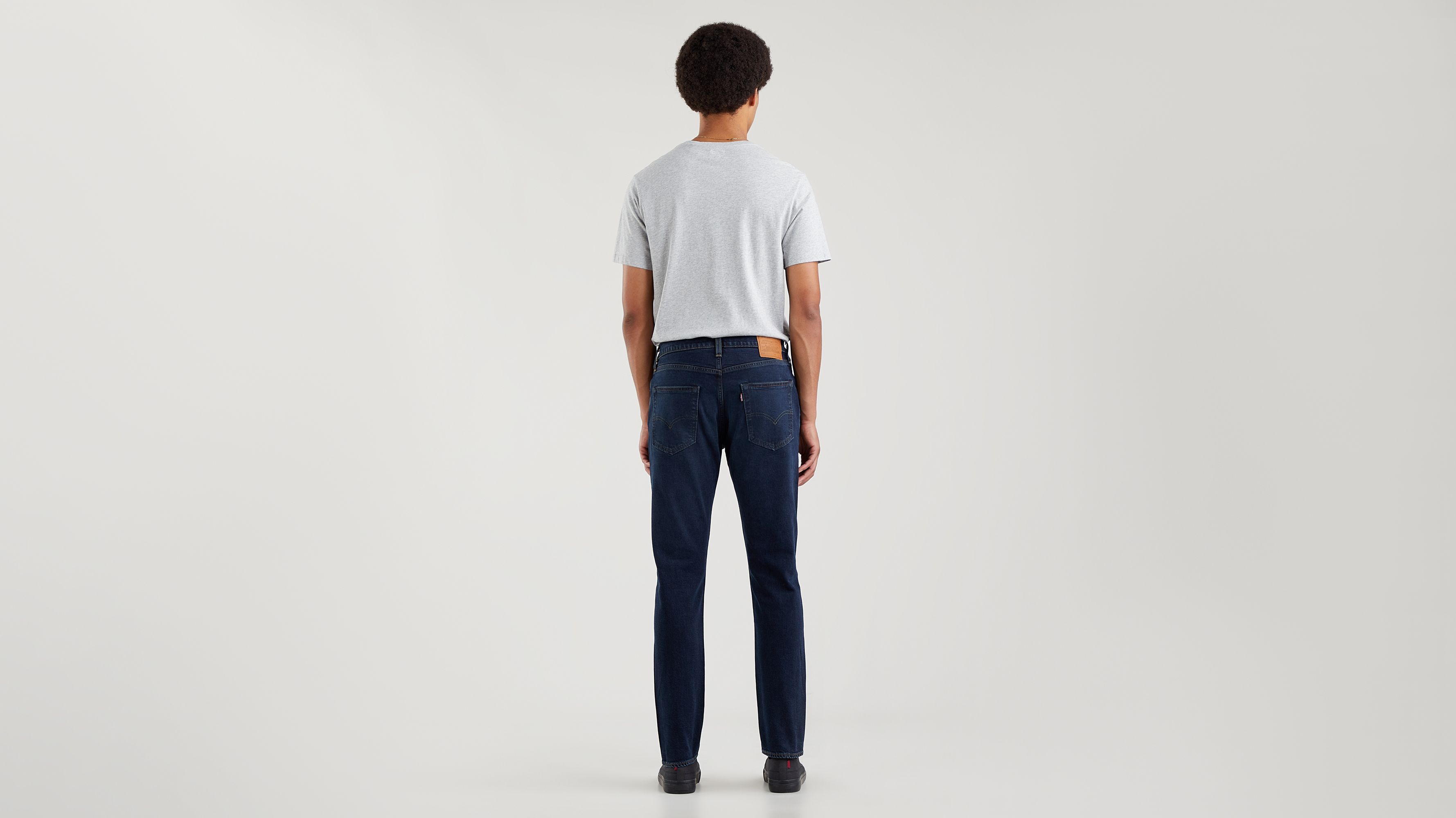 512™ Slim Tapered Jeans 3