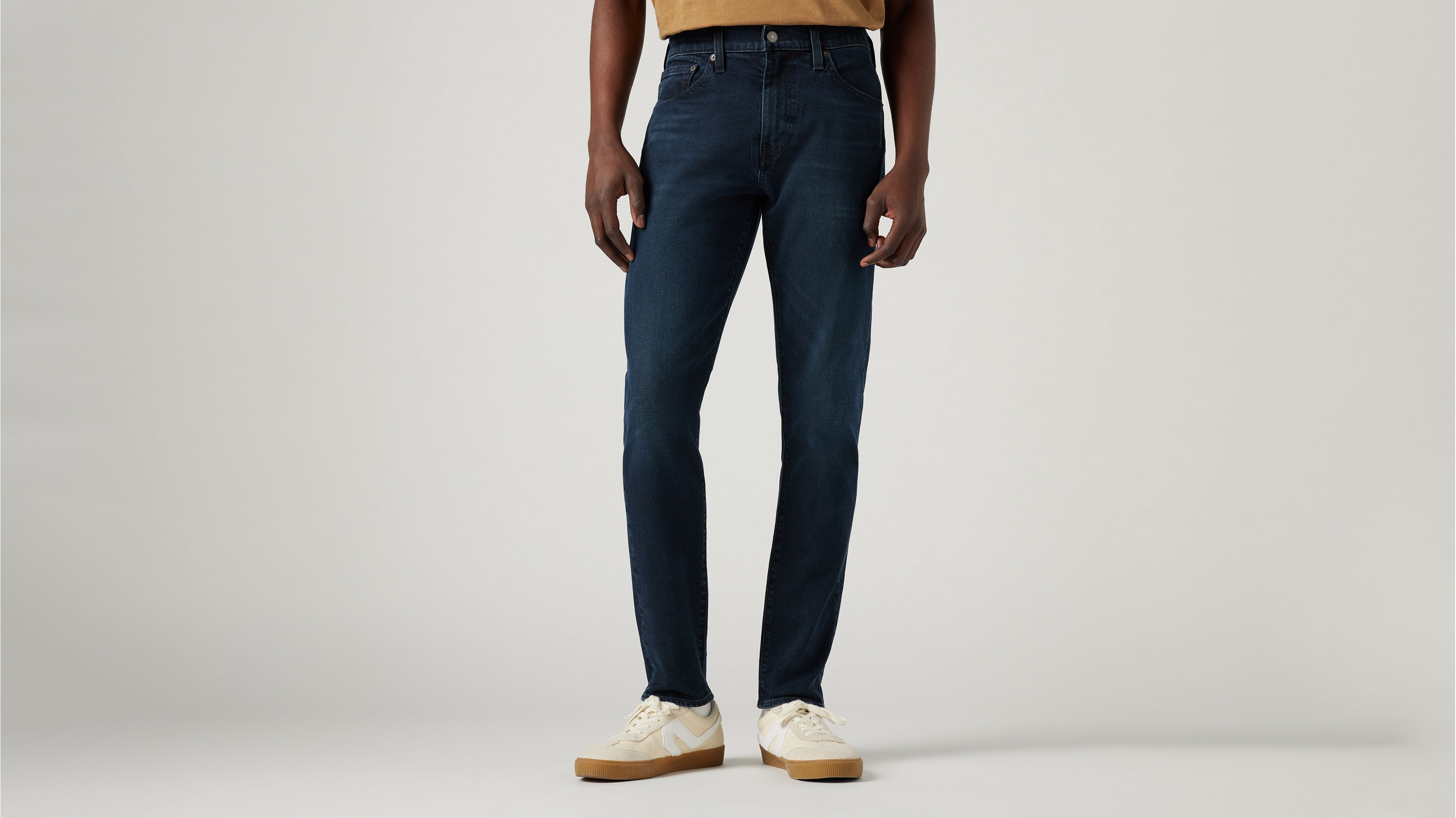 512™ Slim Taper Jeans 4